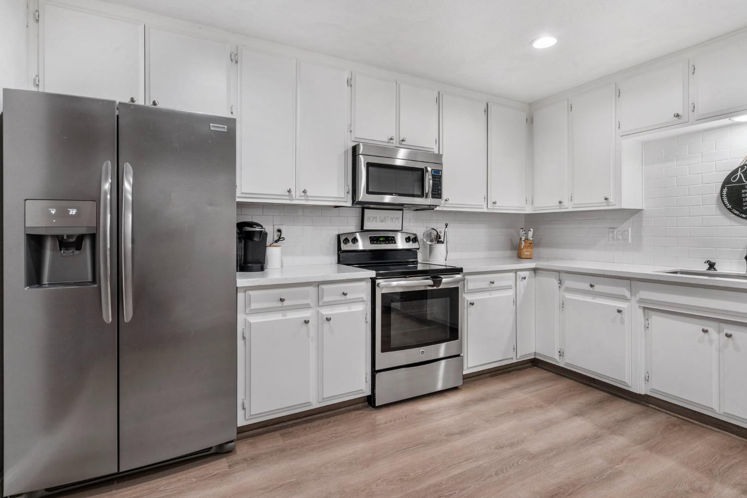 Edgebrook Drive, Modesto, California image 9
