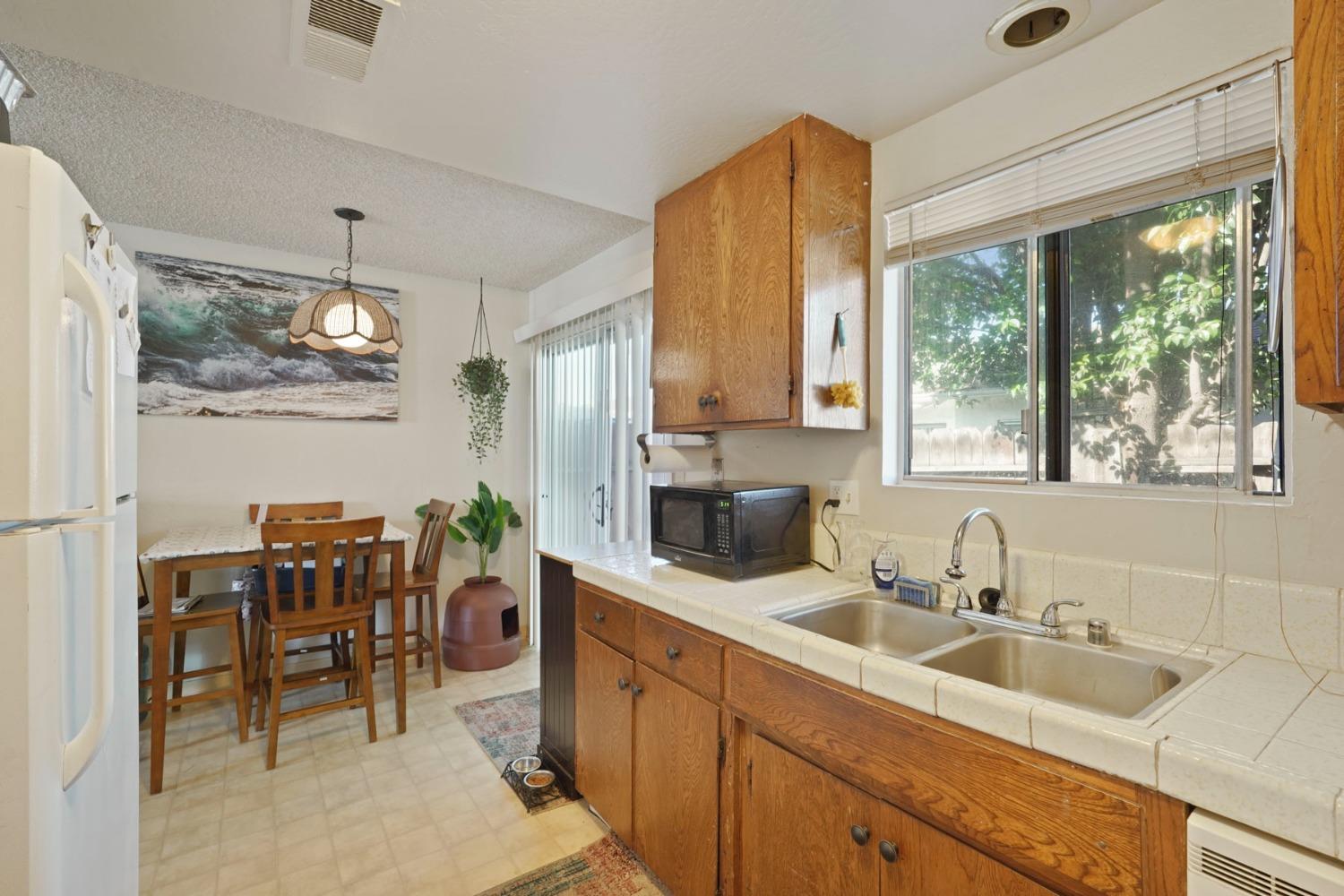 Detail Gallery Image 20 of 44 For 8824 N El Dorado St, Stockton,  CA 95210 - – Beds | – Baths