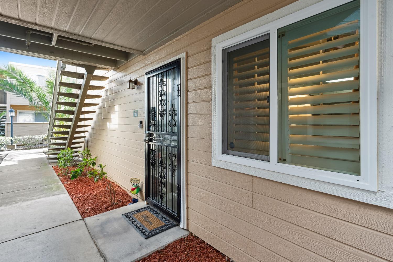 Photo #5: 225055587 Listing: Photo #5