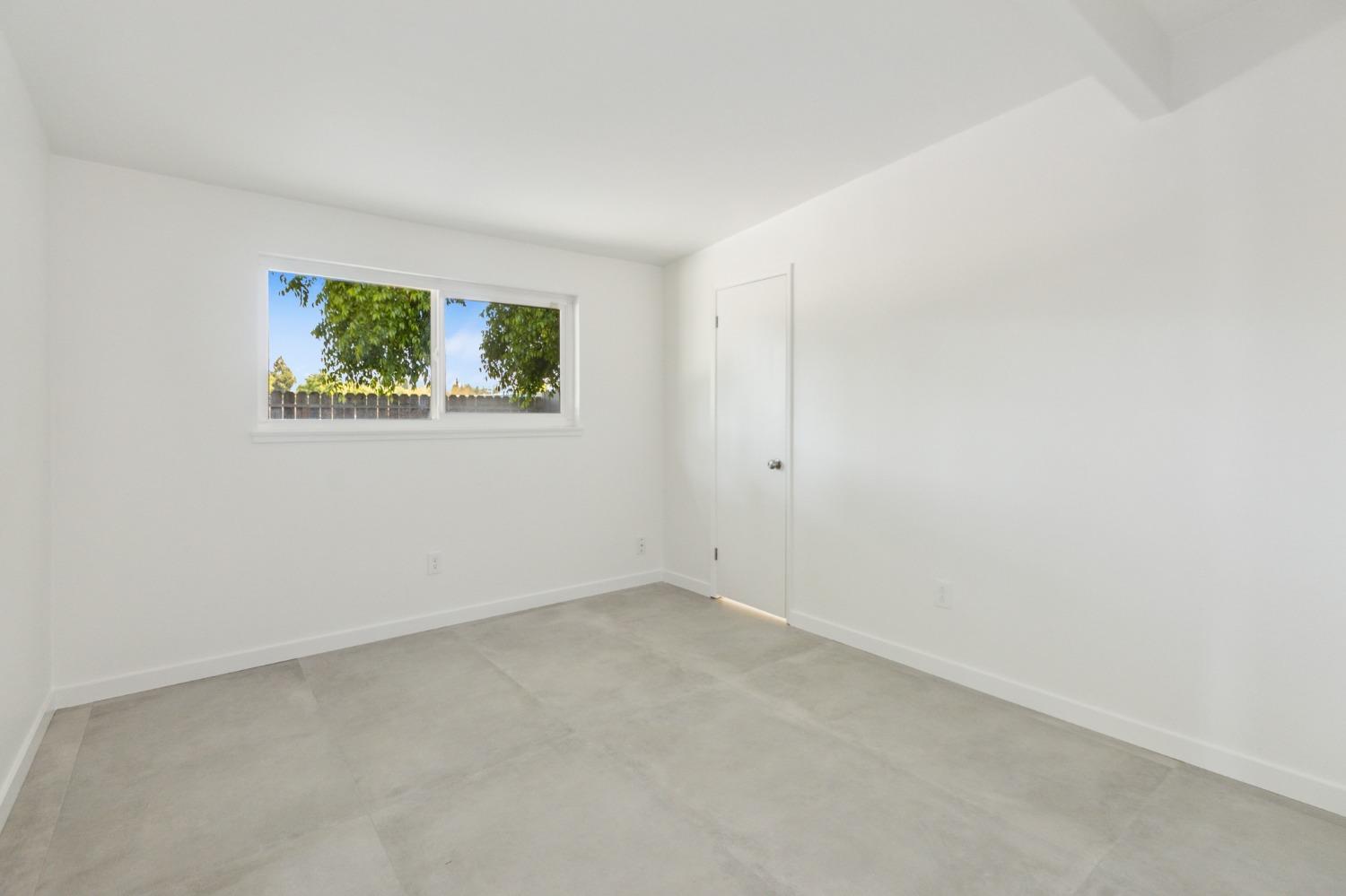 Springbrook Circle, Sacramento, California image 36