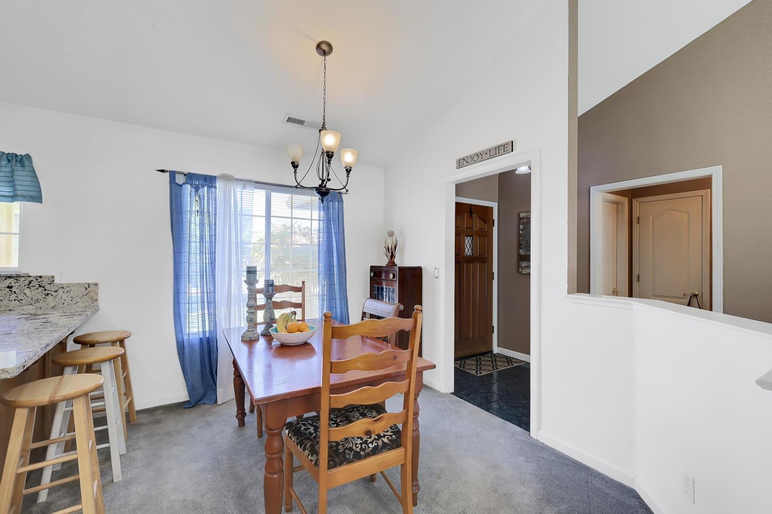 Donald Court, Yuba City, California image 7