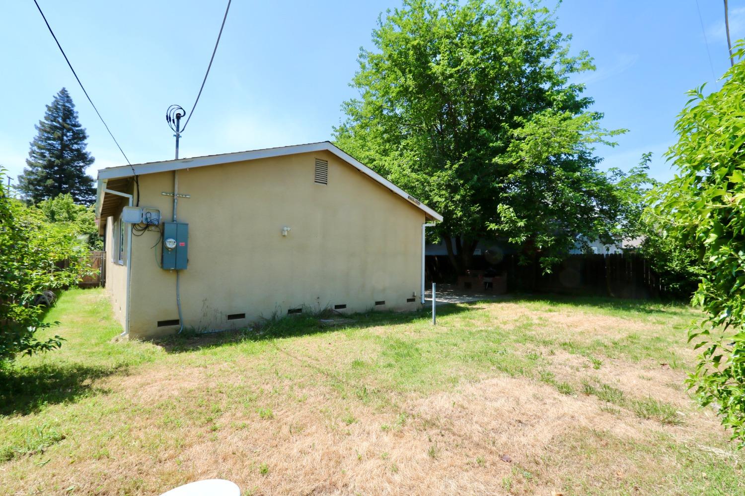 Knightwood, Rancho Cordova, California image 31