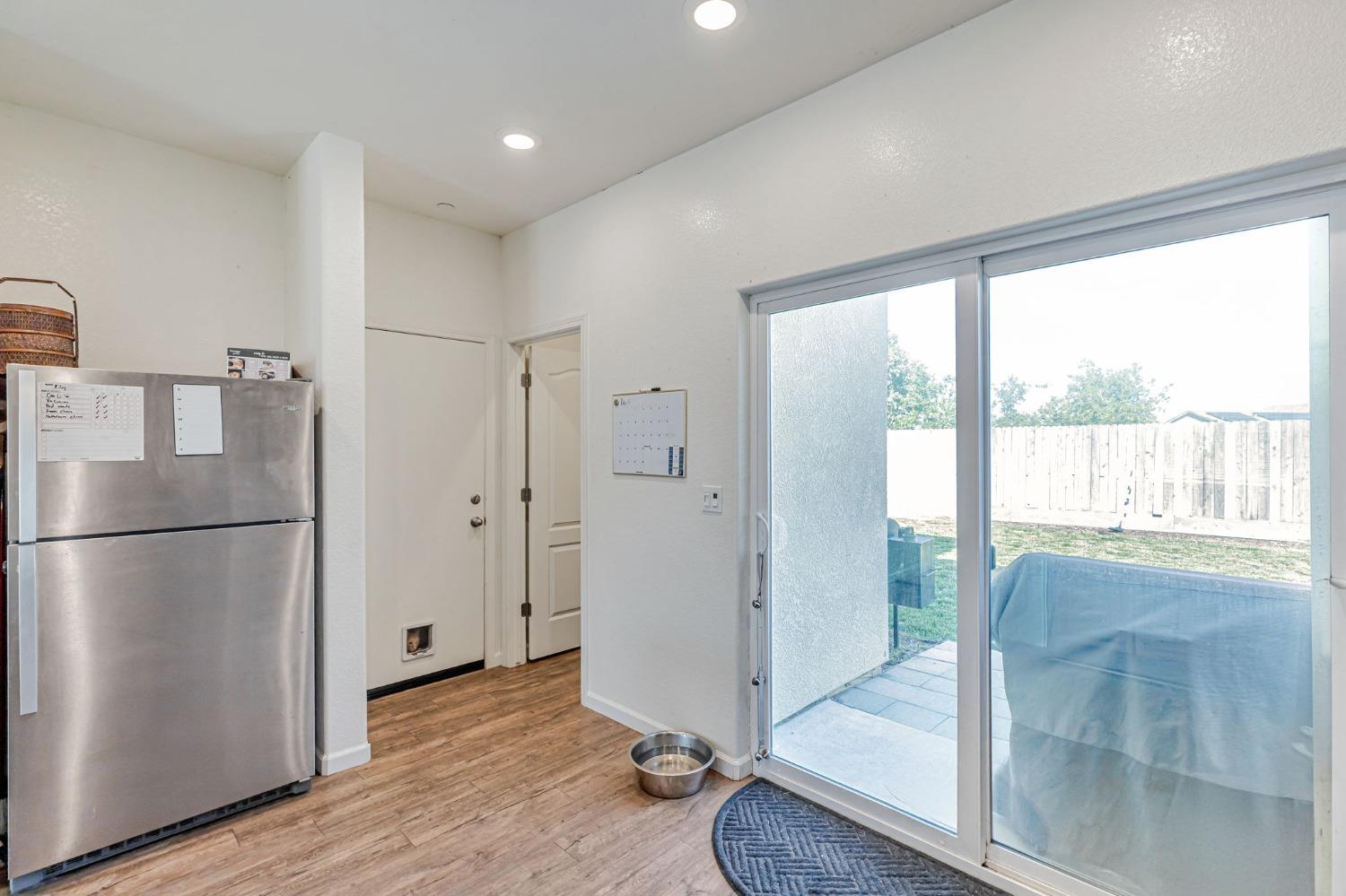 Brighton Court, Marysville, California image 13