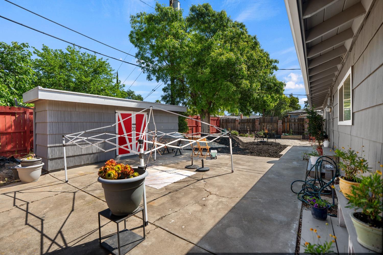 Forestwood Drive, Sacramento, California image 30