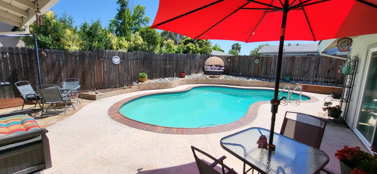 Blue Oak Way, Citrus Heights, California image 21