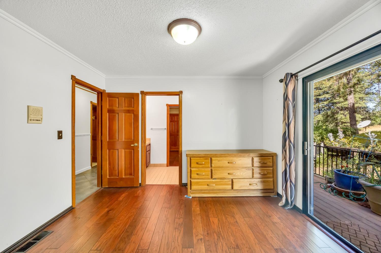 Detail Gallery Image 37 of 79 For 15135 Orchard Springs Rd, Grass Valley,  CA 95945 - 4 Beds | 4/1 Baths