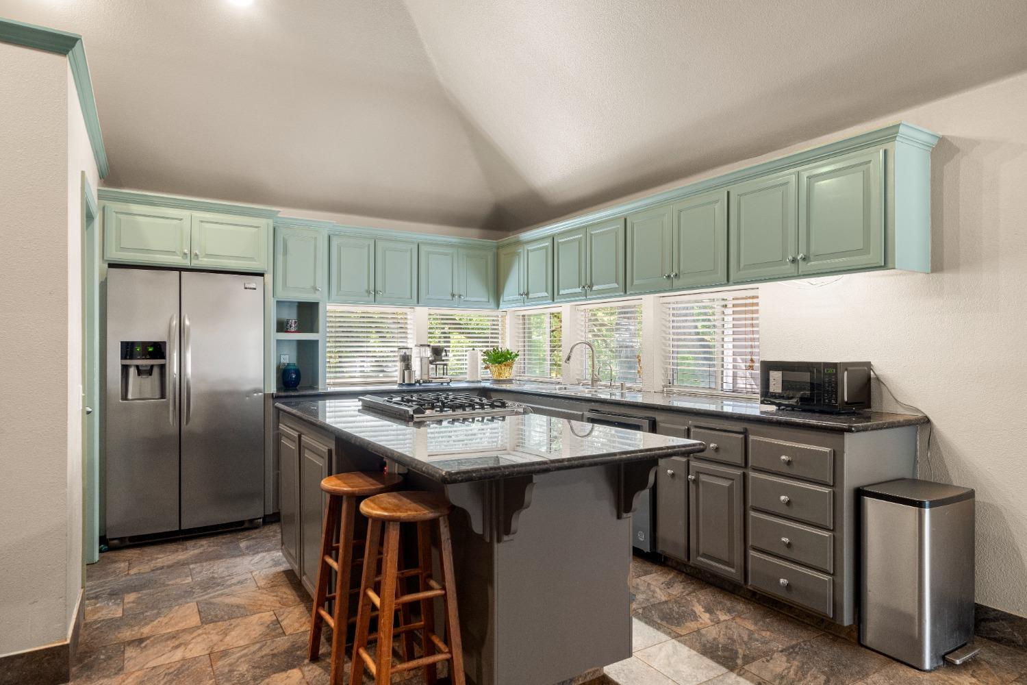 Burnt Oak Drive, Placerville, California image 13