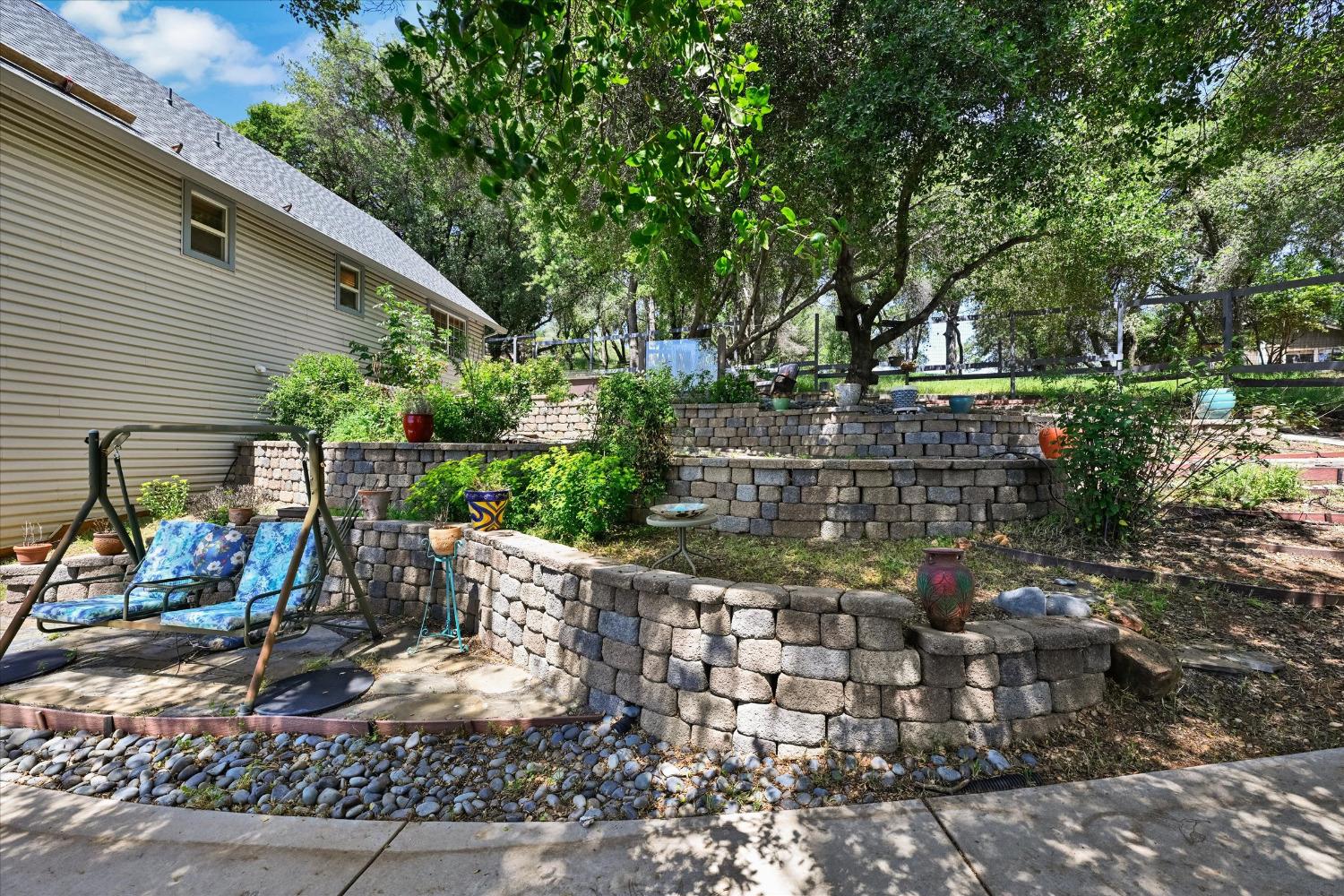 Patricia Way, Grass Valley, California image 49