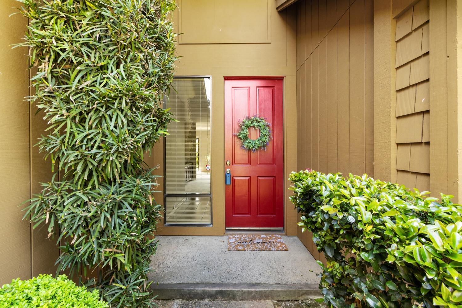 Terrace Oak Circle, Fair Oaks, California image 4