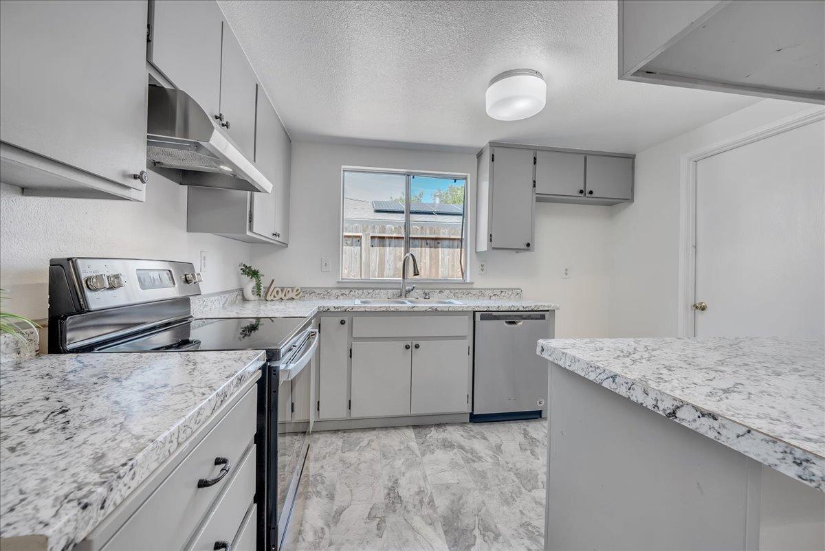 Westwood Drive, Rocklin, California image 8