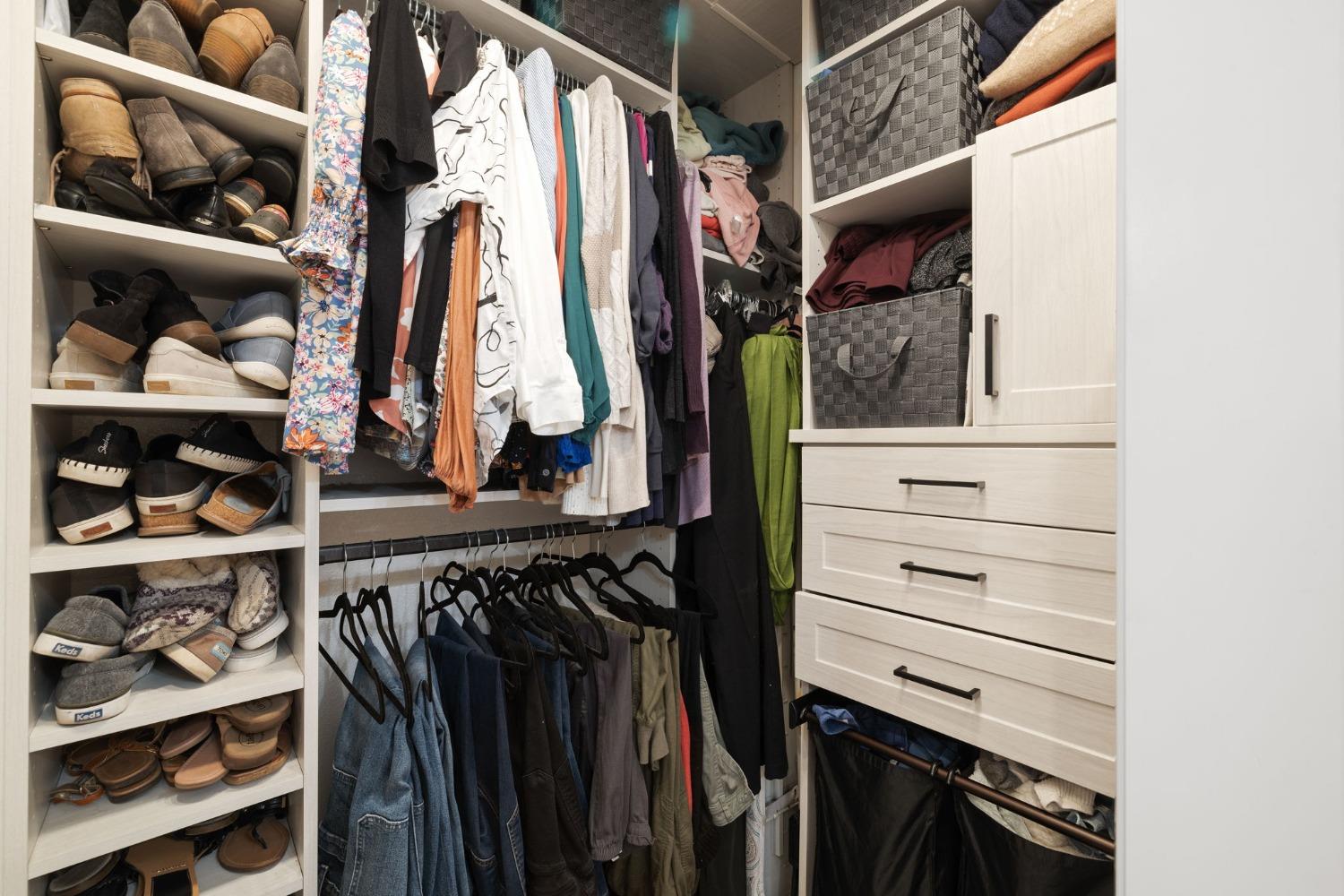 Detail Gallery Image 52 of 99 For 6441 Sky Hawk Rd, Pilot Hill,  CA 95664 - 7 Beds | 5/1 Baths