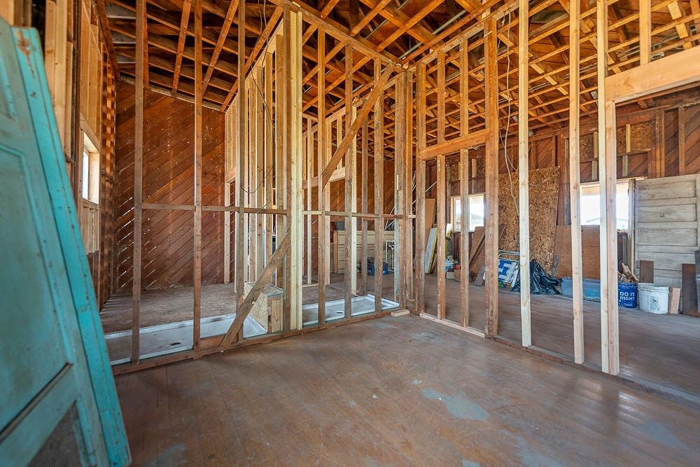 Sharon Boulevard, Madera, California image 14