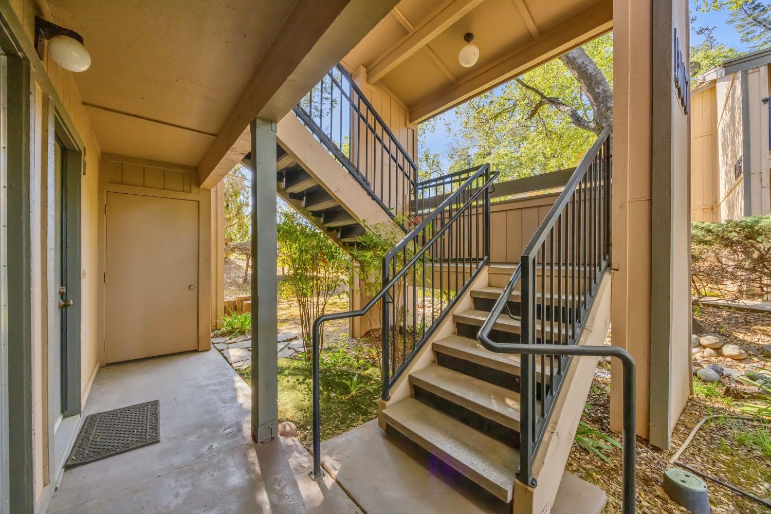 Lincoln Way #D, Auburn, California image 6