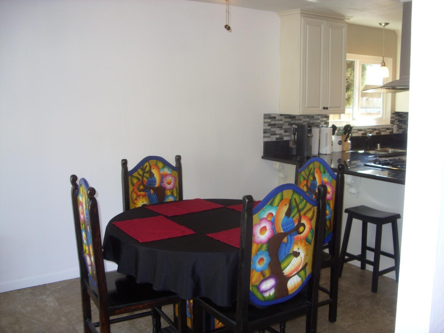 Detail Gallery Image 8 of 19 For 5341 Ygnacio Dr, Sacramento,  CA 95842 - 3 Beds | 1/1 Baths