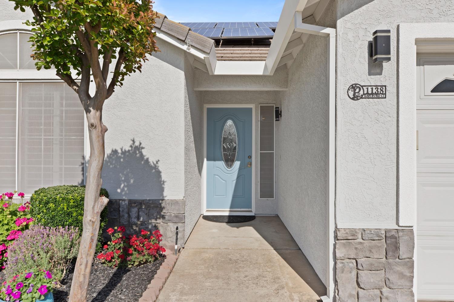 Eastburg Court, Ripon, California image 2