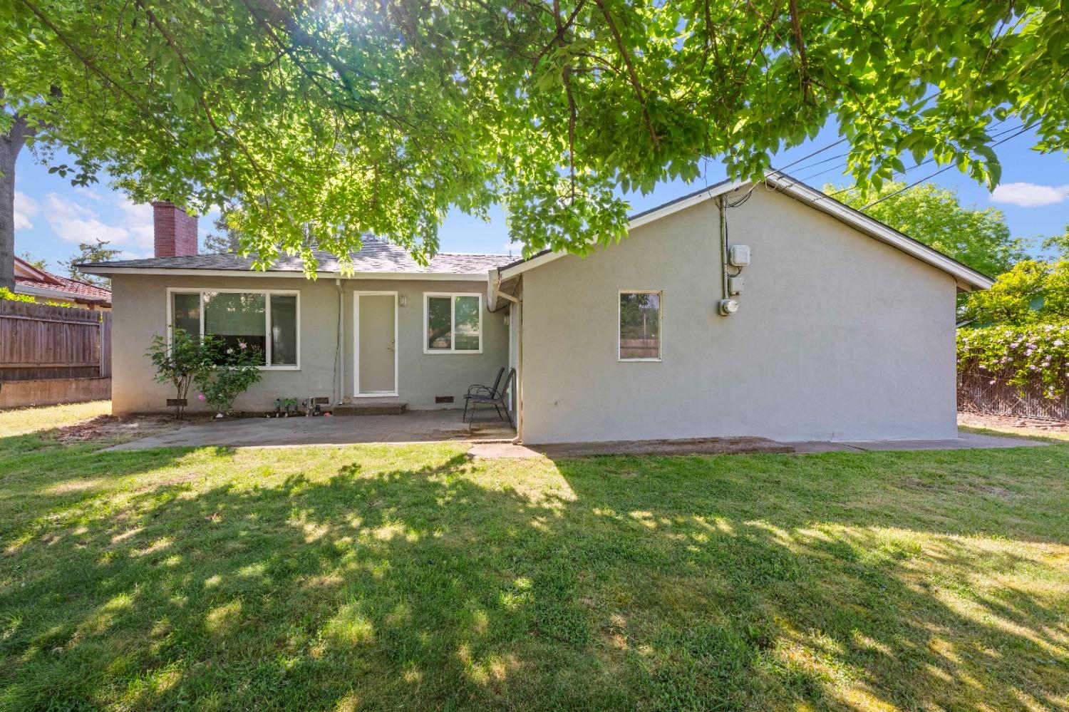 Kahn Street, Carmichael, California image 23