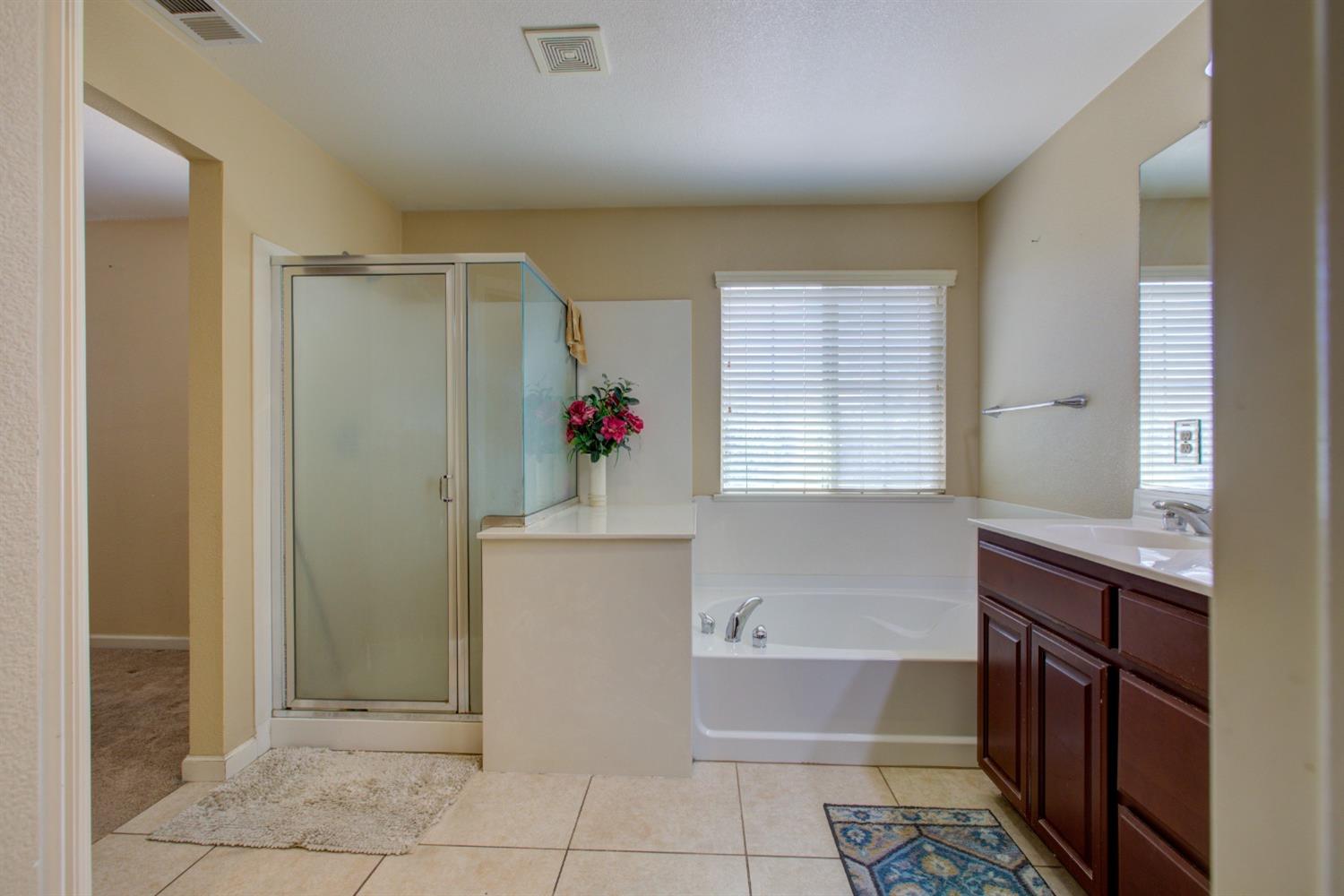 Detail Gallery Image 50 of 61 For 1492 Antioch Ct, Merced,  CA 95348 - 5 Beds | 2/1 Baths