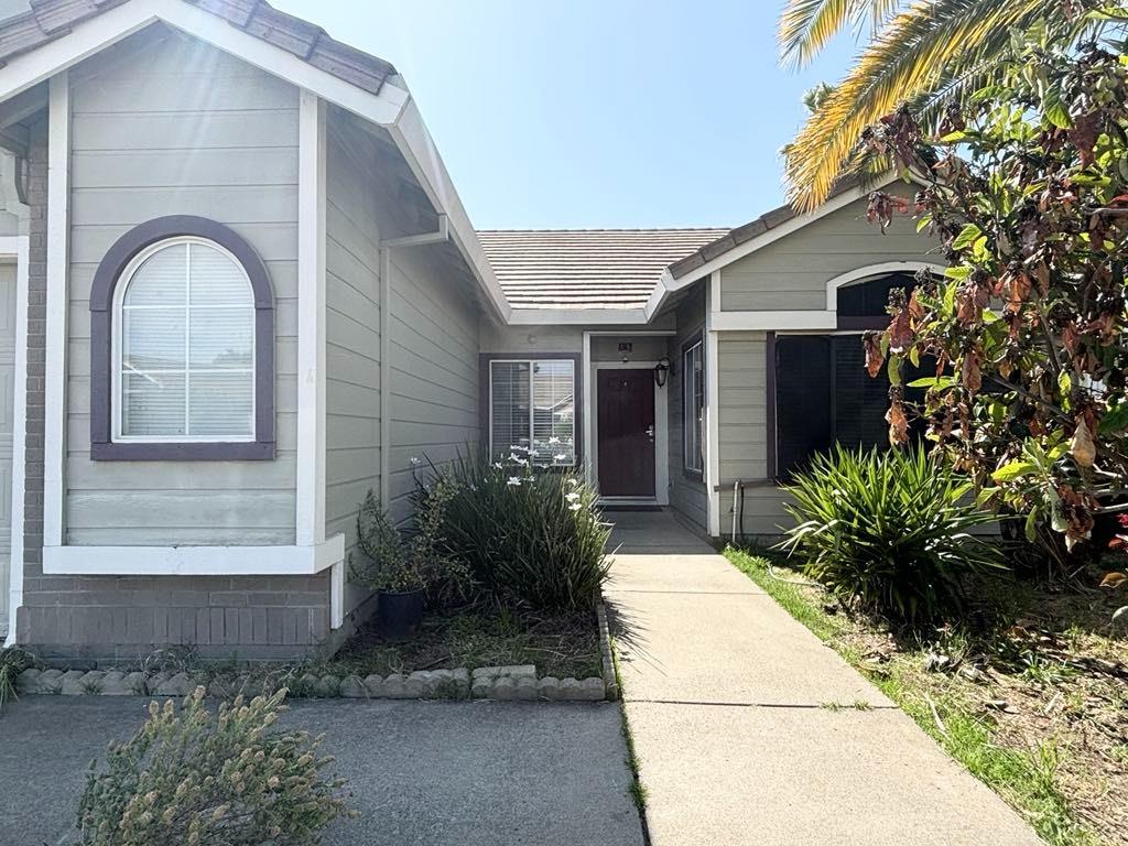 Silverleaf Way, Sacramento, California image 2