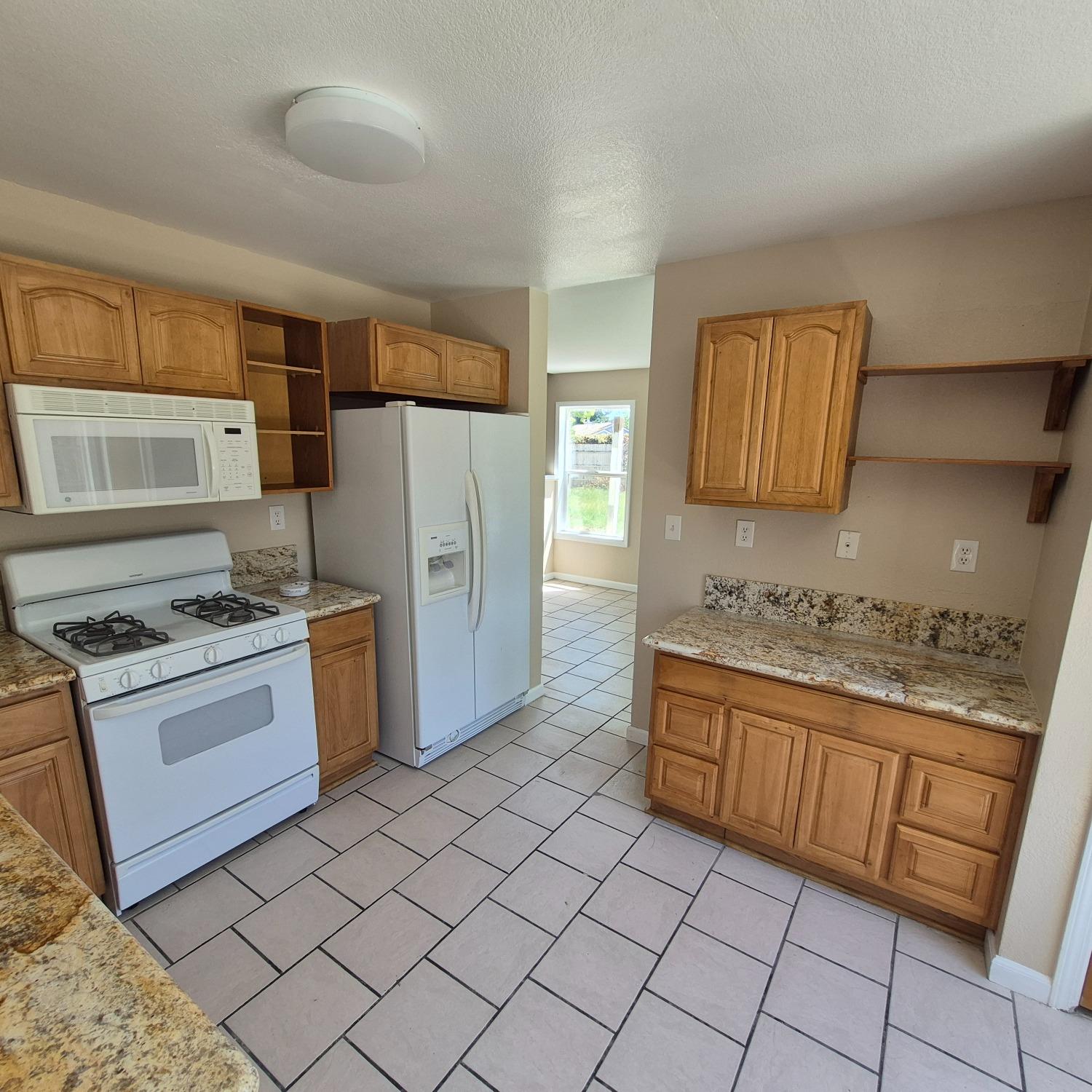 Basie Way, Rancho Cordova, California image 2