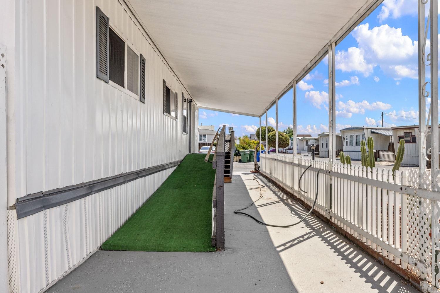 Detail Gallery Image 36 of 38 For 425 20th Century Blvd E5, Turlock,  CA 95380 - 2 Beds | 2 Baths
