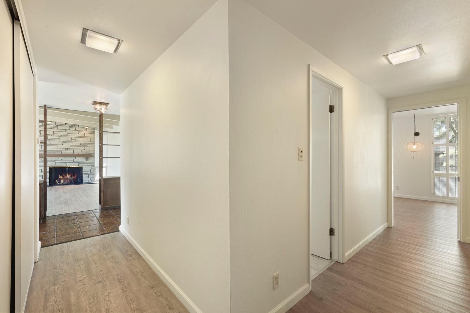 Detail Gallery Image 19 of 29 For 2205 Fernvale Dr, Stockton,  CA 95207 - 3 Beds | 2 Baths