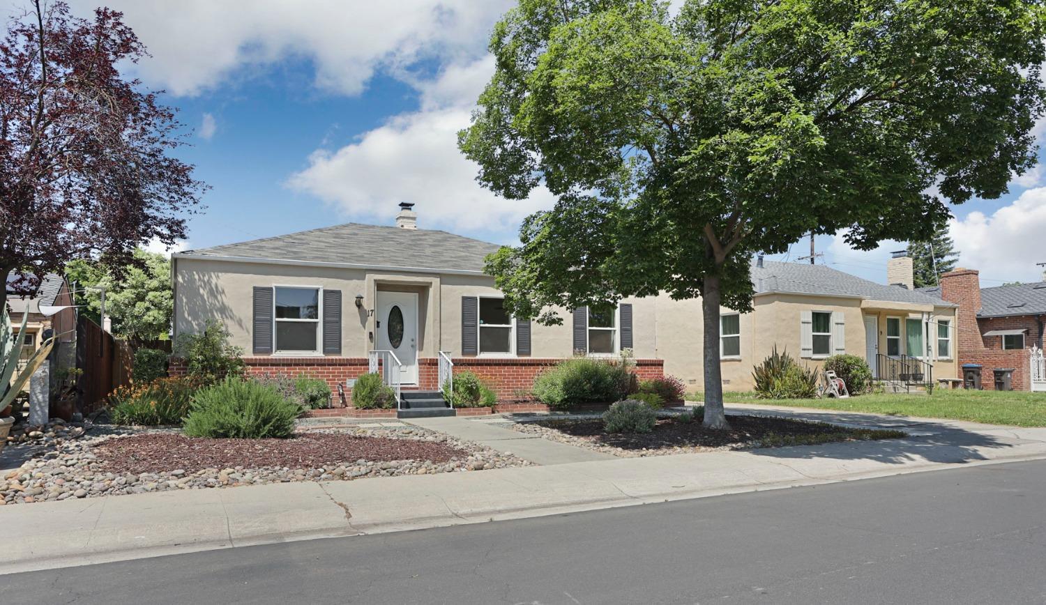 Detail Gallery Image 8 of 35 For 17 W Mendocino Ave, Stockton,  CA 95204 - 2 Beds | 1 Baths