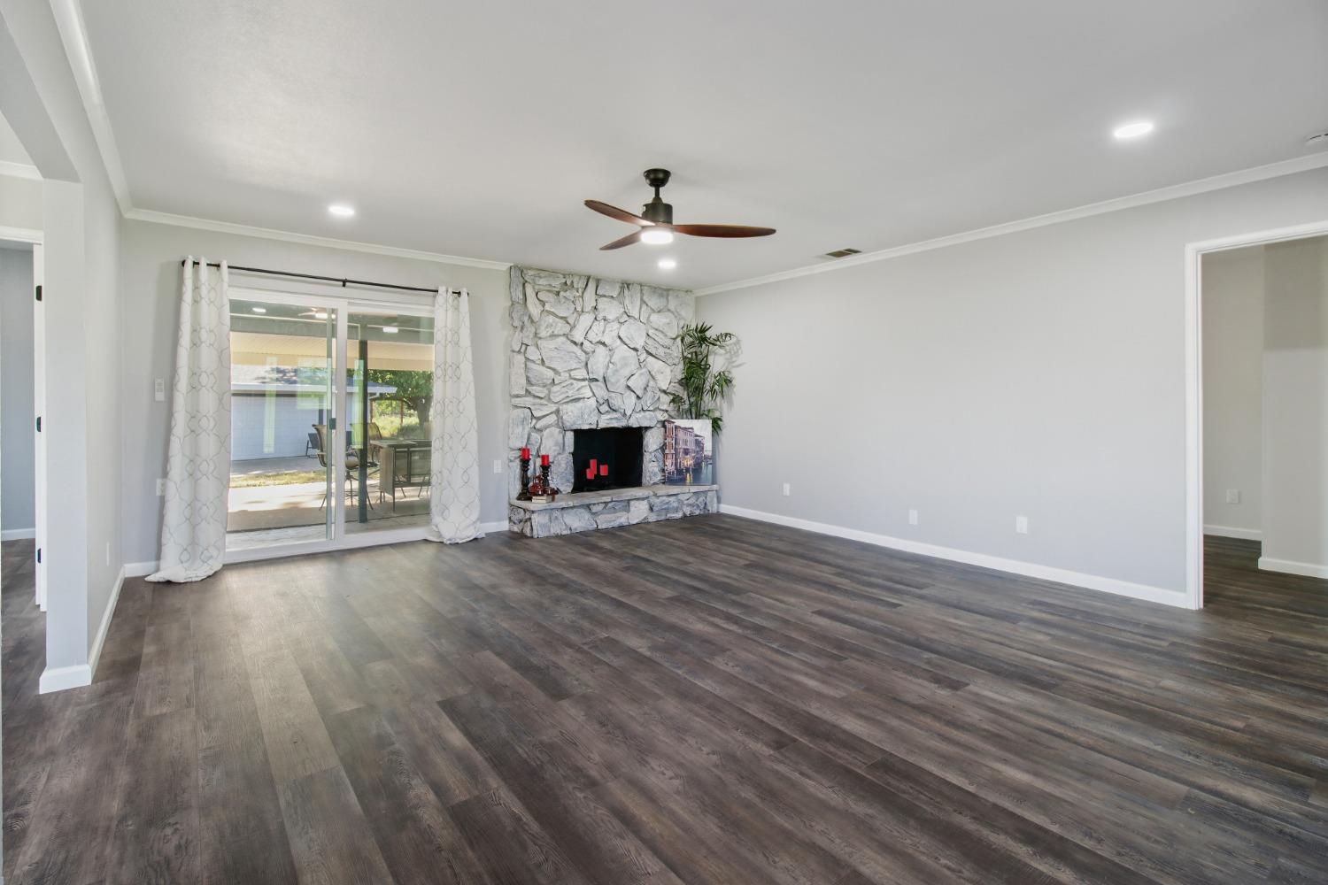 Detail Gallery Image 8 of 93 For 12730 Leo Ln, Wilton,  CA 95693 - 4 Beds | 4 Baths