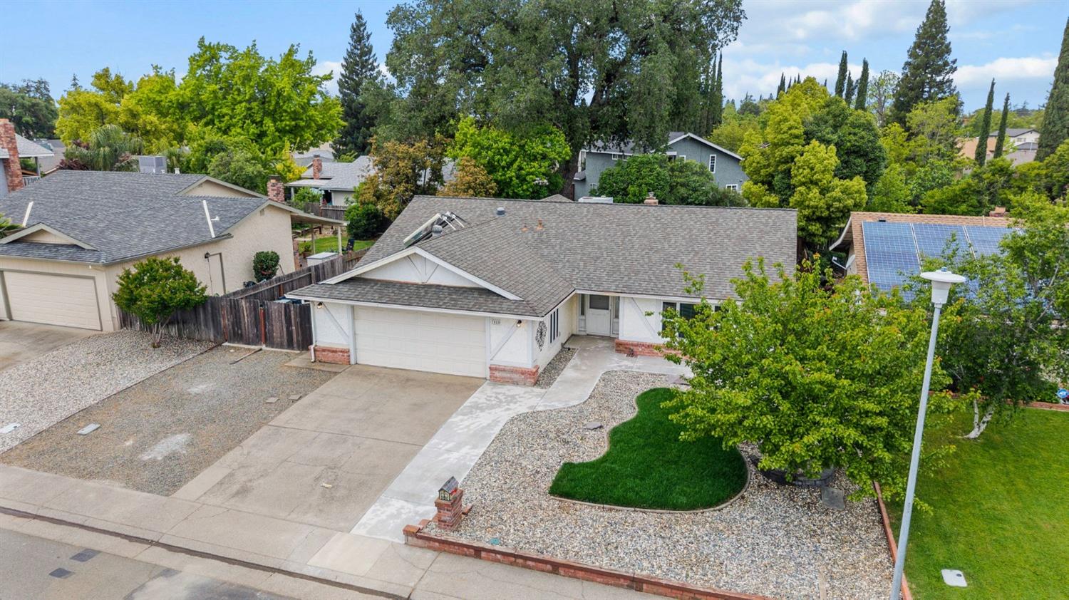 Canelo Hills Drive, Citrus Heights, California image 4