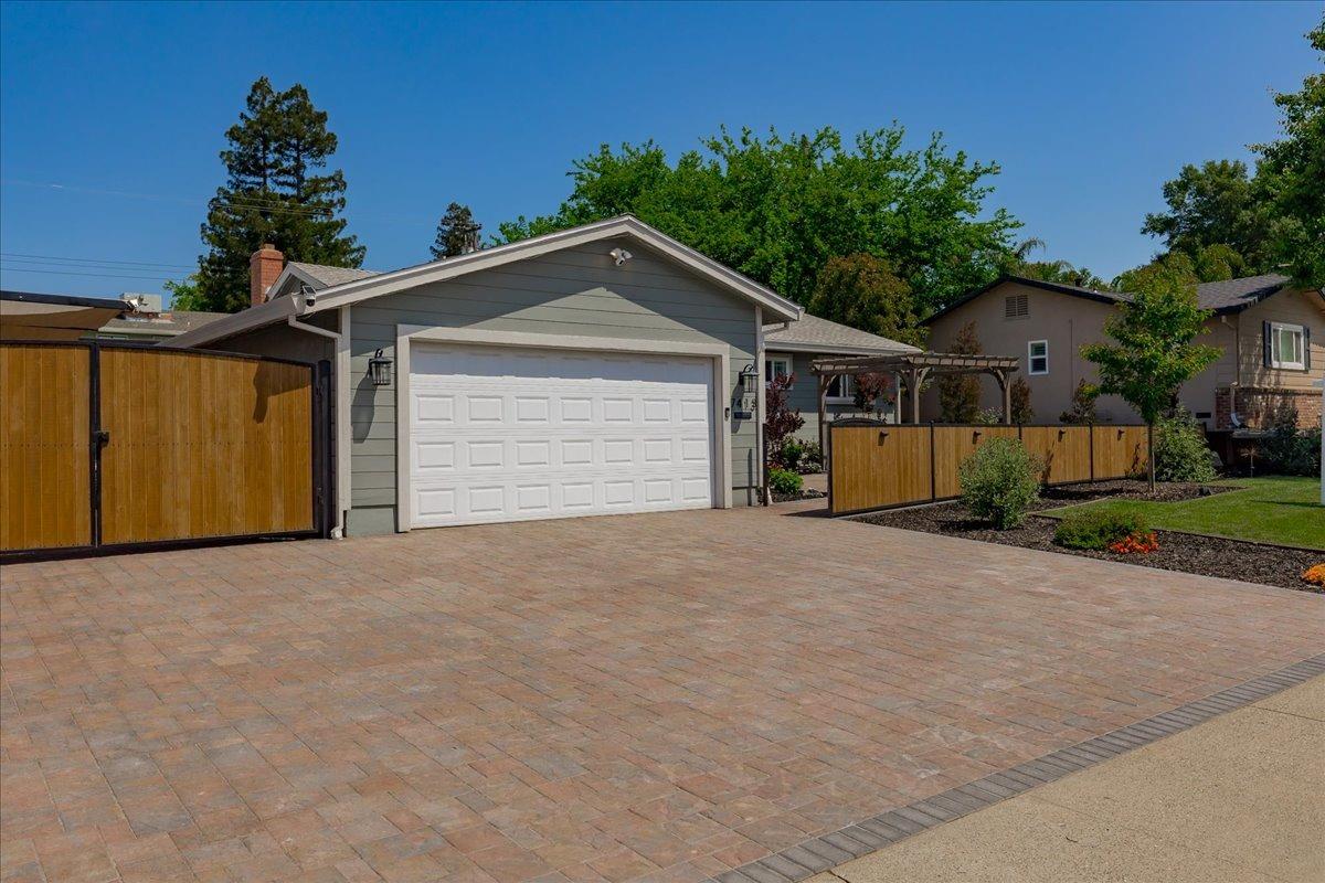 Midiron Drive, Fair Oaks, California image 5