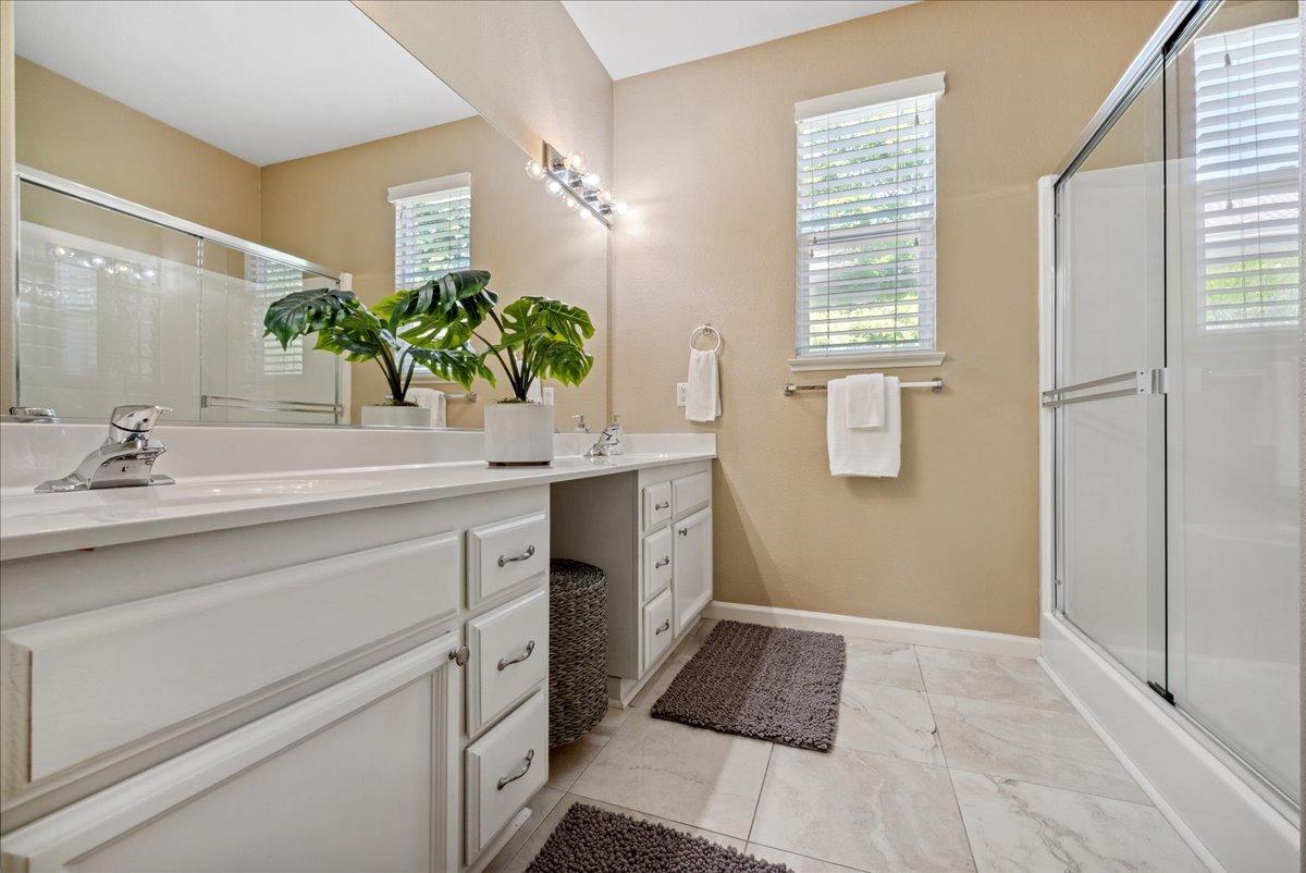 Deerwood Court, Rocklin, California image 21