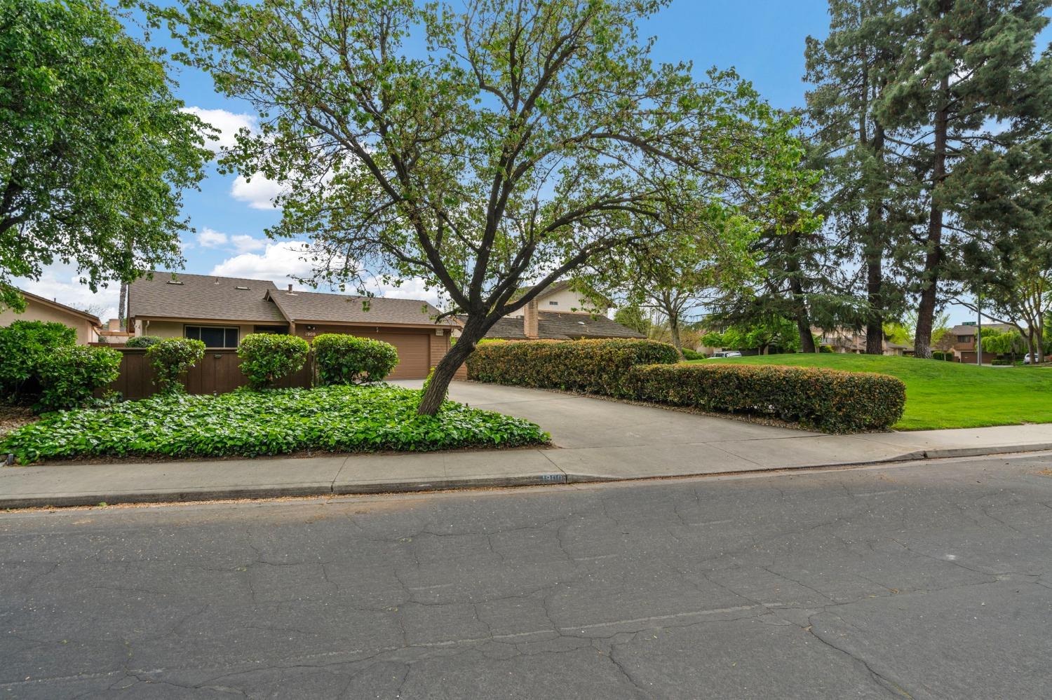 Edgebrook Drive, Modesto, California image 1