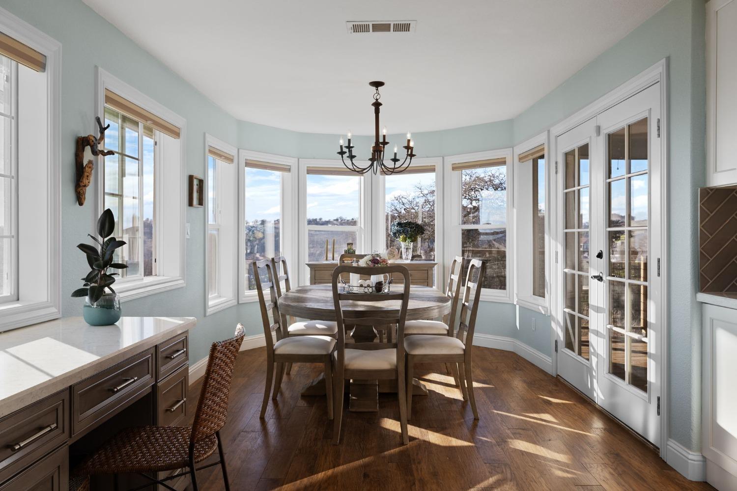 Detail Gallery Image 21 of 99 For 6441 Sky Hawk Rd, Pilot Hill,  CA 95664 - 7 Beds | 5/1 Baths