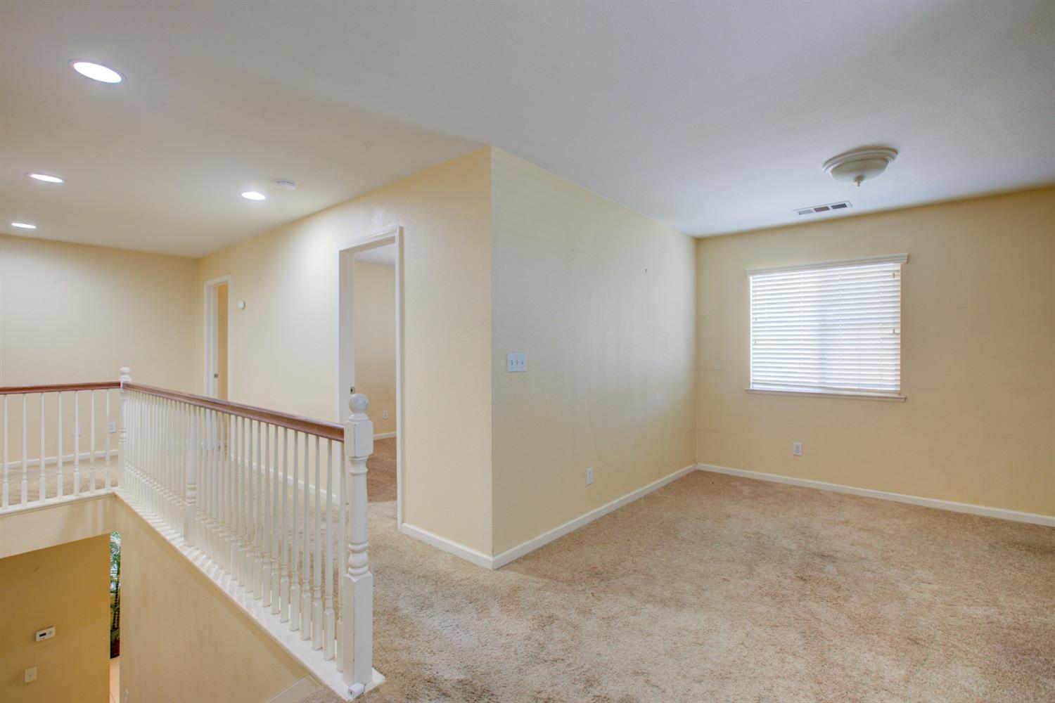 Detail Gallery Image 34 of 61 For 1492 Antioch Ct, Merced,  CA 95348 - 5 Beds | 2/1 Baths