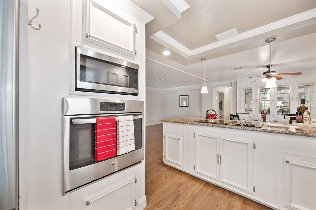 Detail Gallery Image 5 of 44 For 6187 Oak Lakes, Citrus Heights,  CA 95621 - 2 Beds | 2 Baths