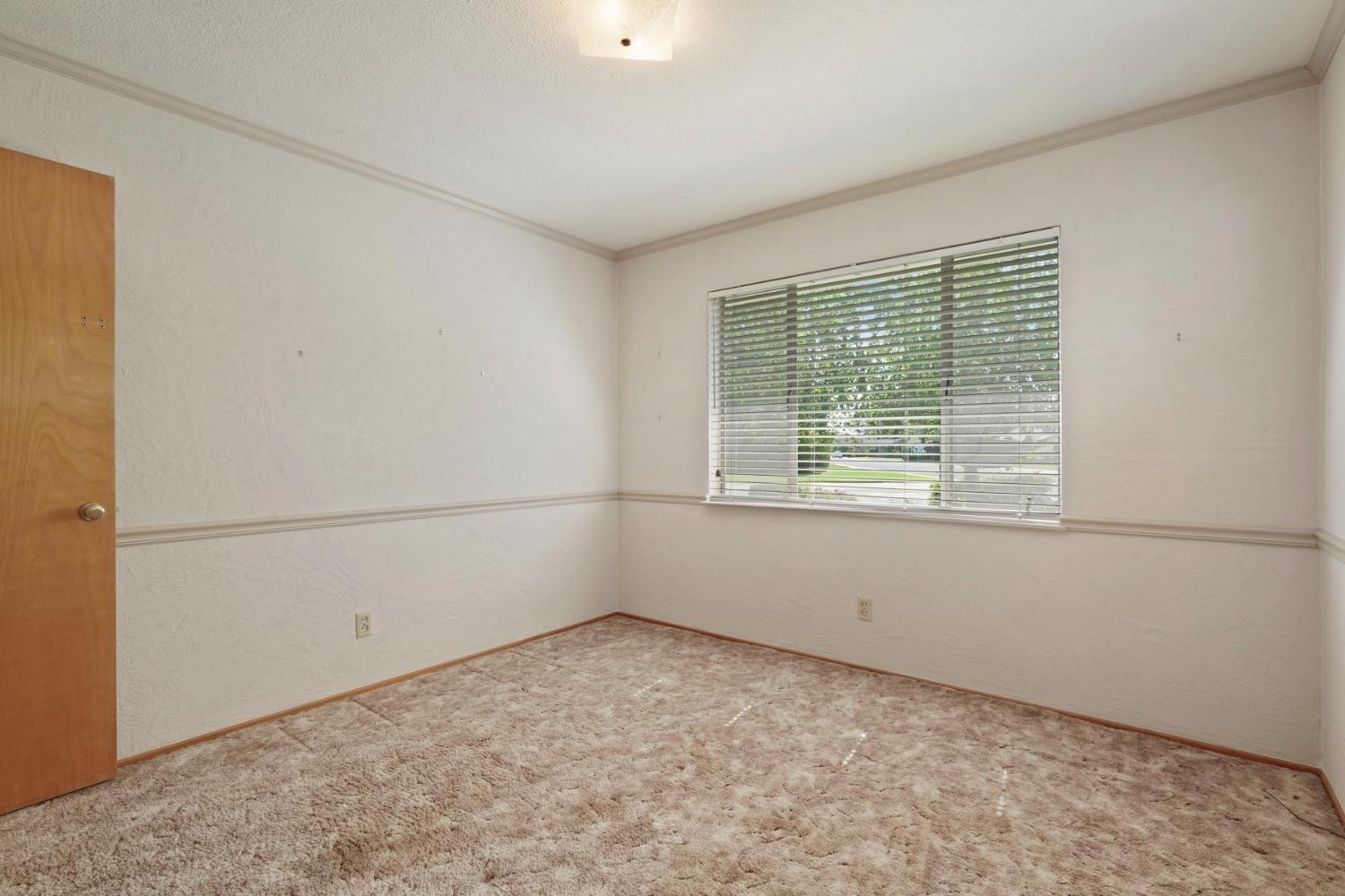 Detail Gallery Image 22 of 40 For 1101 Lakehome Dr, Lodi,  CA 95242 - 3 Beds | 2/1 Baths