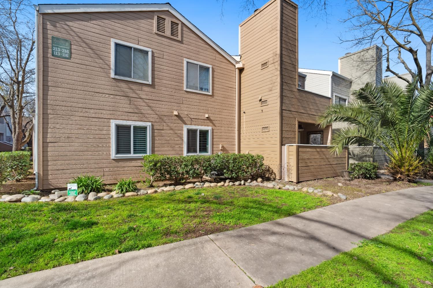 Photo #3: 225055587 Listing 