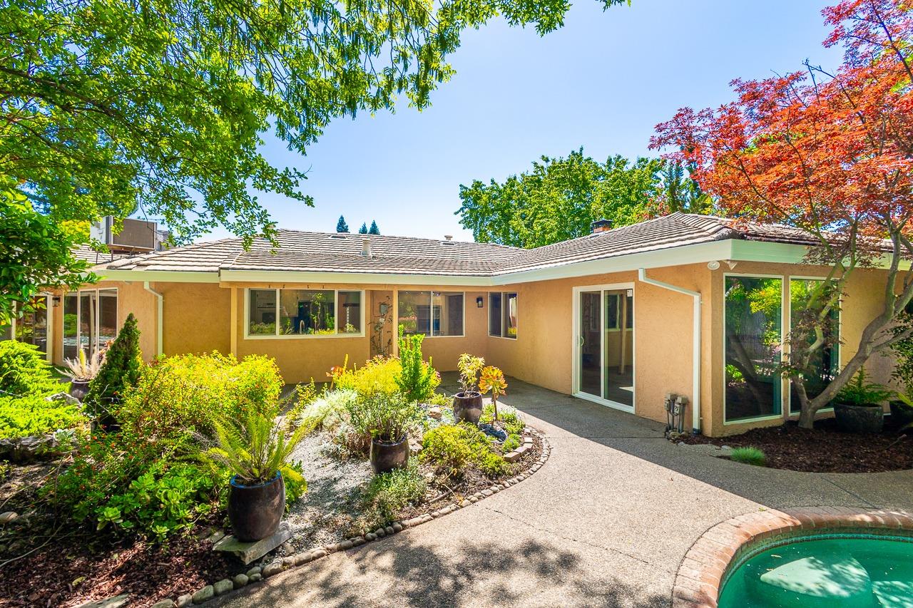 Detail Gallery Image 25 of 27 For 1205 Lantern Ct, Sacramento,  CA 95864 - 4 Beds | 3 Baths