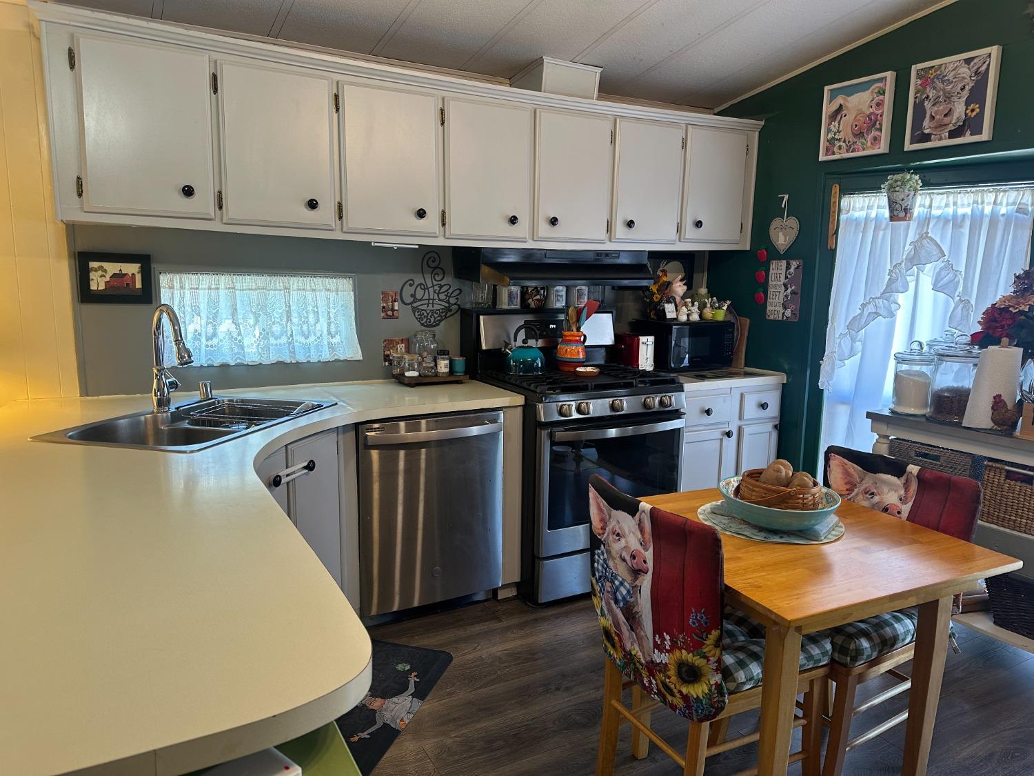 Detail Gallery Image 6 of 22 For 2933 Forebay Rd 10, Pollock Pines,  CA 95726 - 2 Beds | 1 Baths