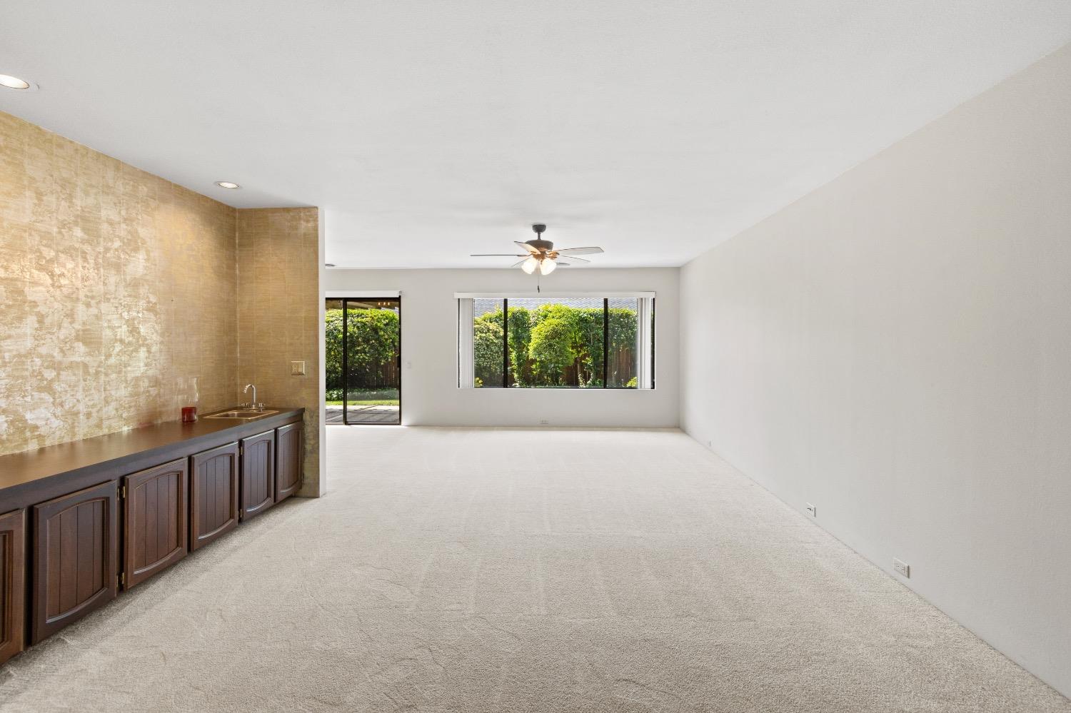 Terrace Oak Circle, Fair Oaks, California image 7