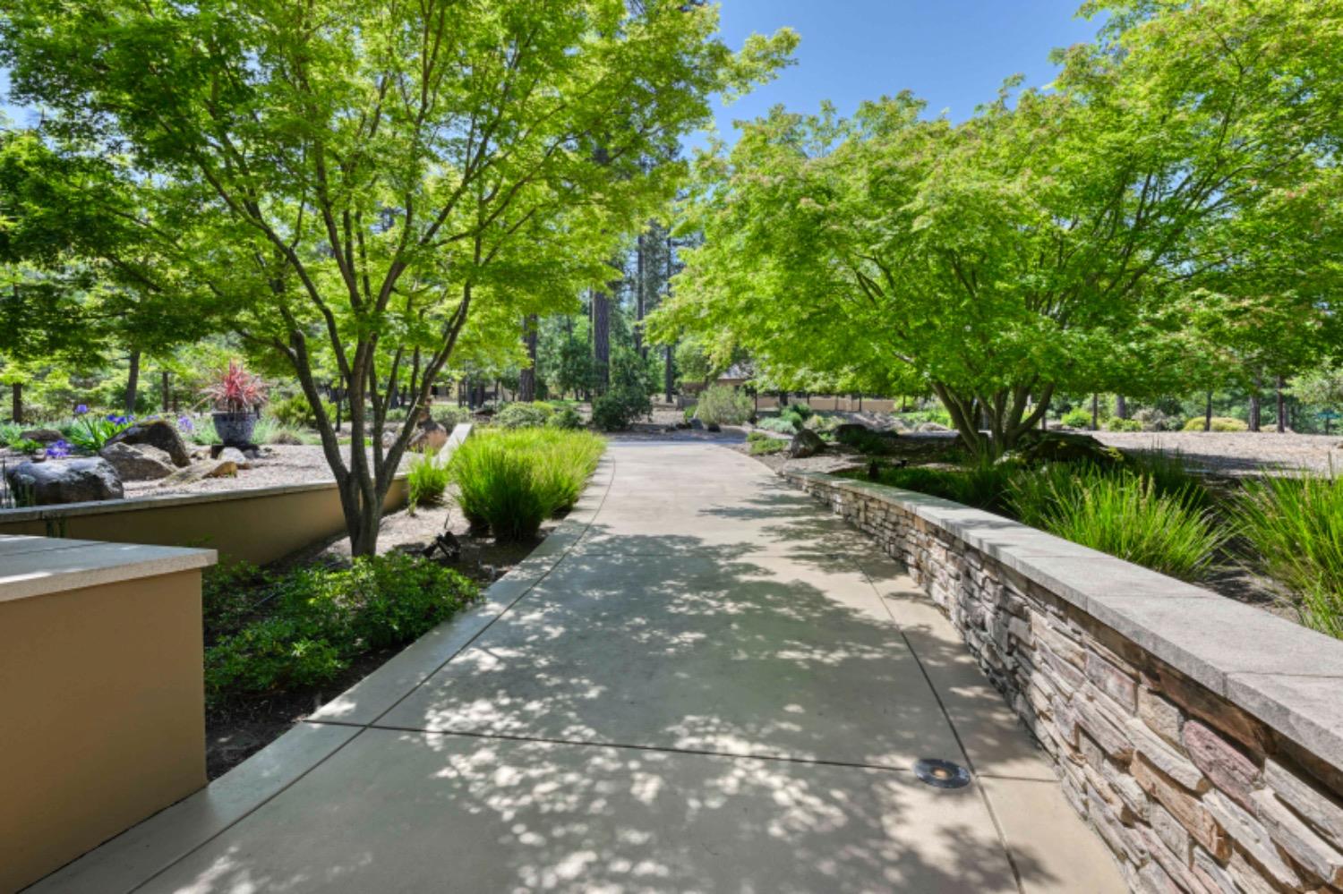 Detail Gallery Image 13 of 87 For 15090 Grand Knoll Dr, Meadow Vista,  CA 95722 - 4 Beds | 4/1 Baths