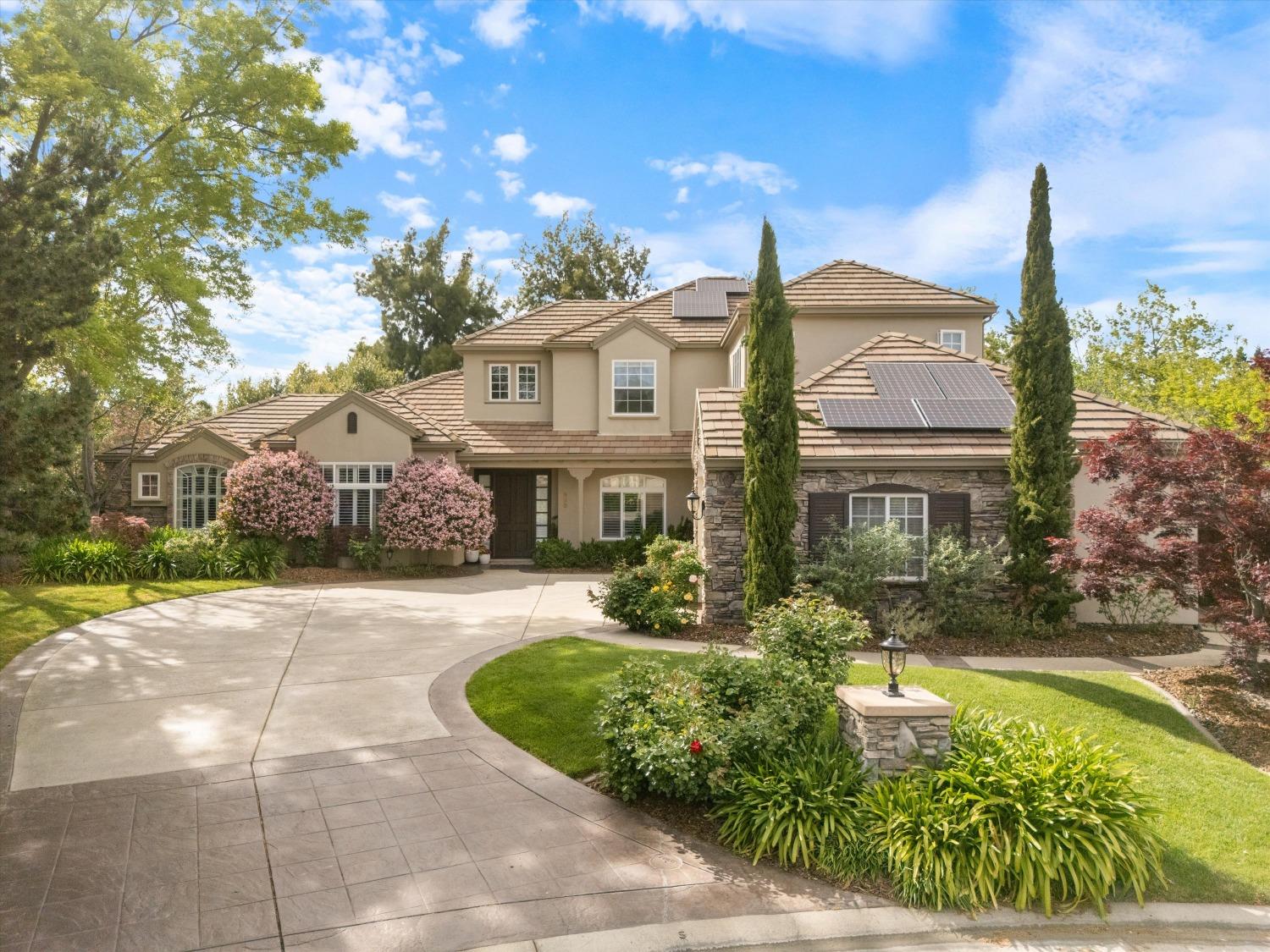 Tuscan Lane, Sacramento, California image 1