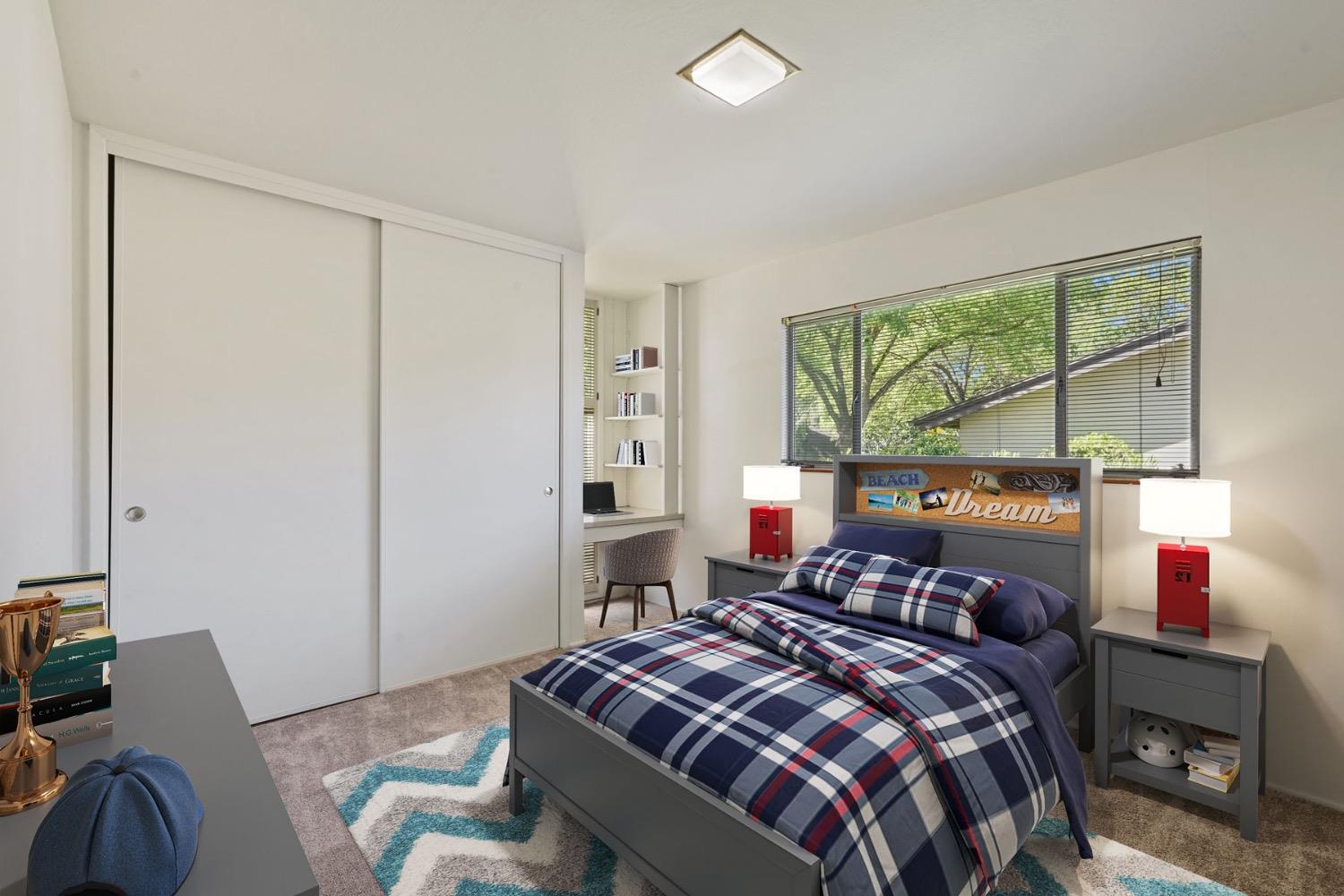 Detail Gallery Image 7 of 29 For 2205 Fernvale Dr, Stockton,  CA 95207 - 3 Beds | 2 Baths