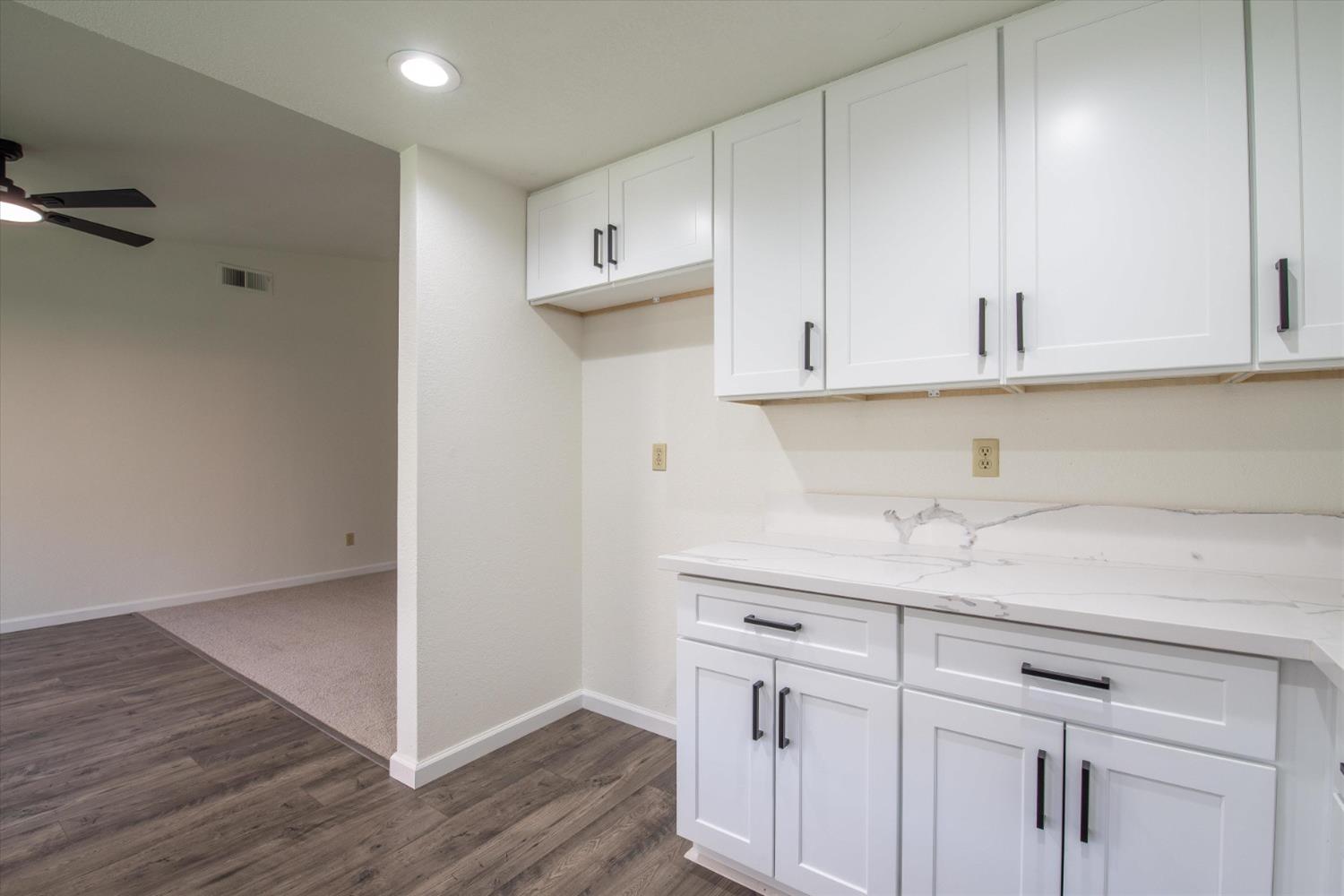 Detail Gallery Image 21 of 45 For 4046 S Royal Links Cir, Antioch,  CA 94509 - 4 Beds | 2 Baths