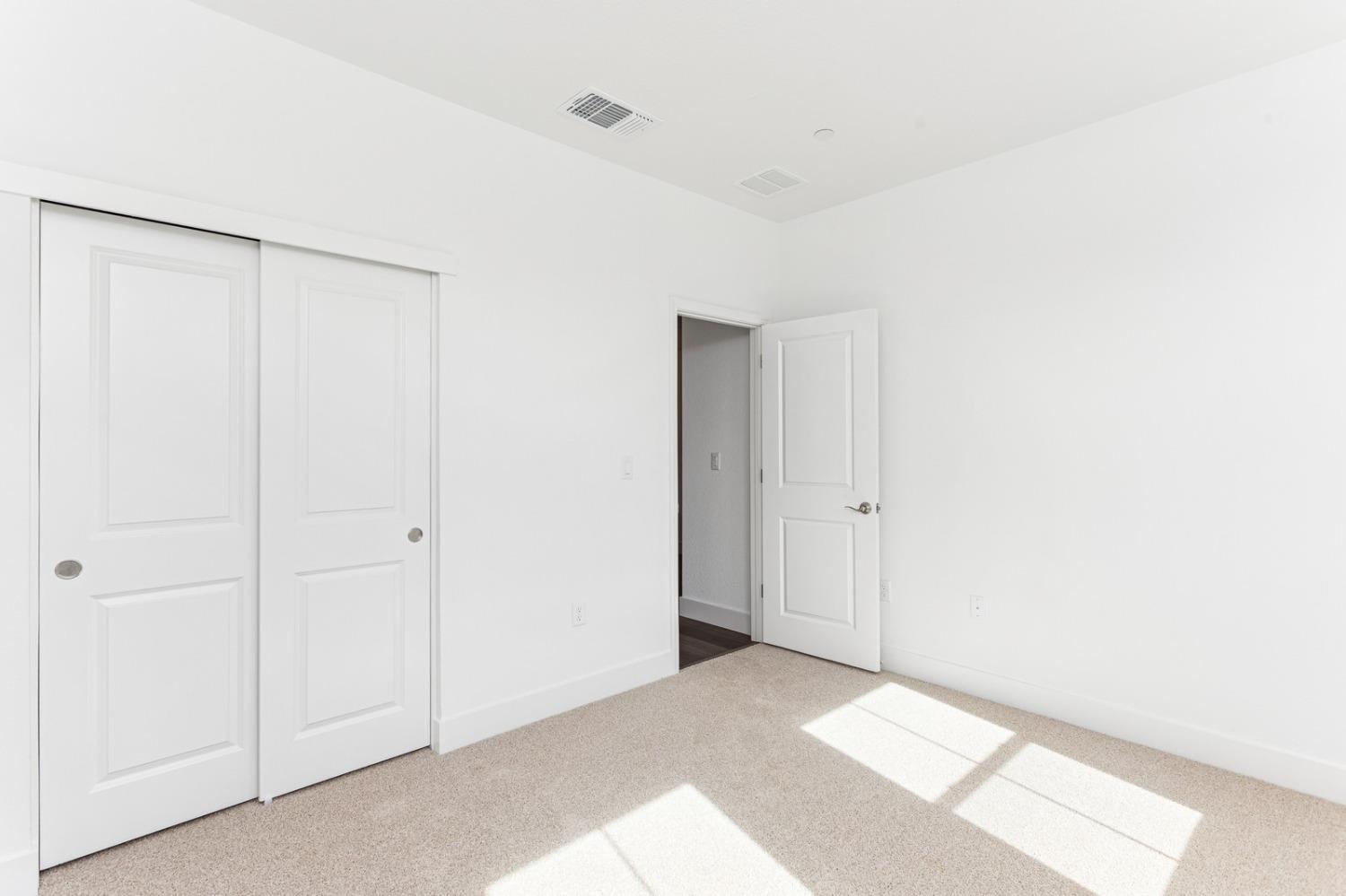 Passerine Court, Rancho Cordova, California image 15