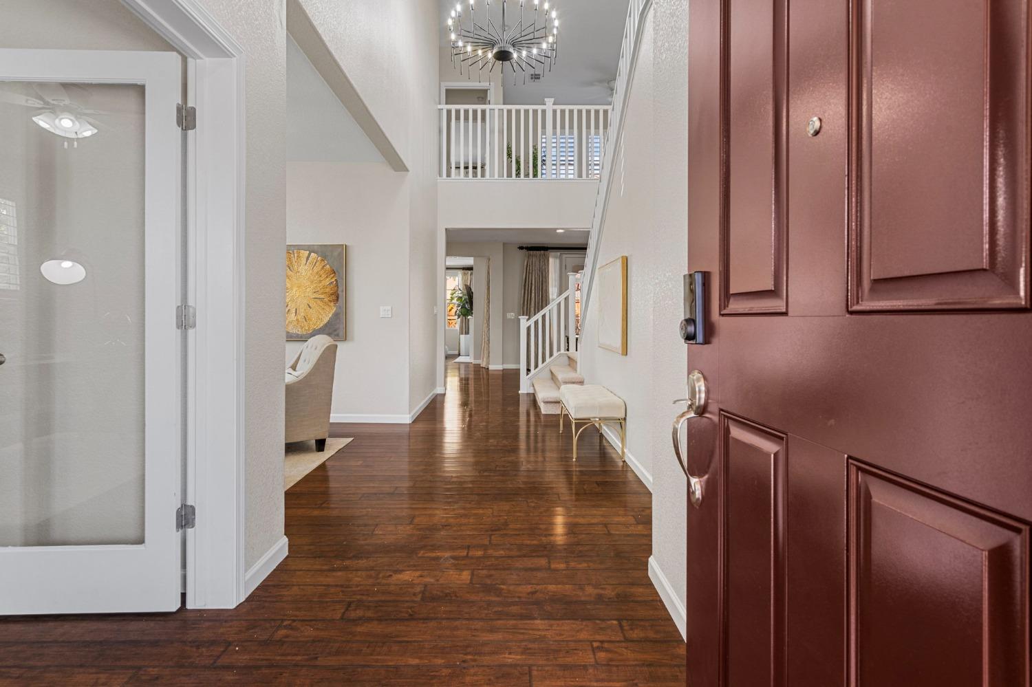 Detail Gallery Image 7 of 70 For 1071 S Jacobs Dr, Mountain House,  CA 95391 - 6 Beds | 3/1 Baths