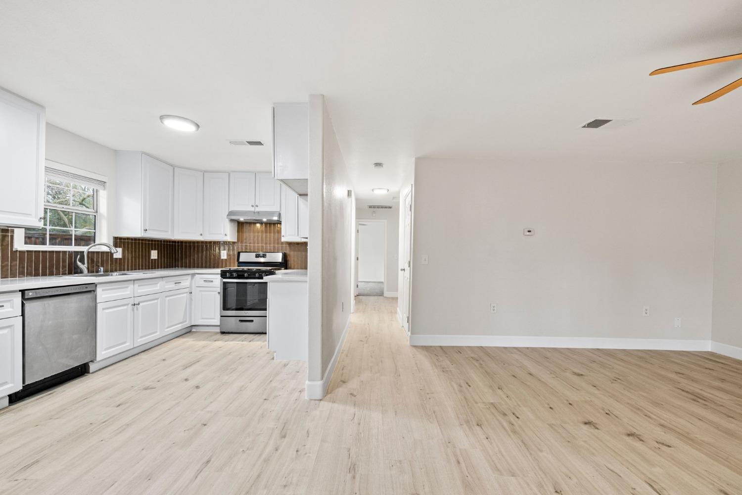 Ferrite Court, West Sacramento, California image 6