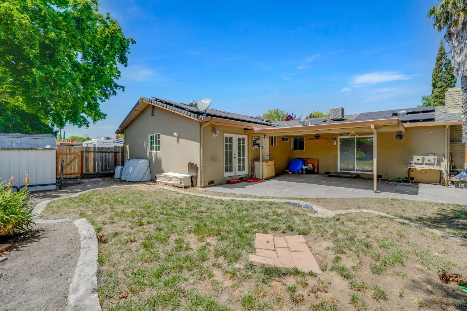Detail Gallery Image 27 of 28 For 302 Sepulveda Dr, Stockton,  CA 95210 - 3 Beds | 3 Baths