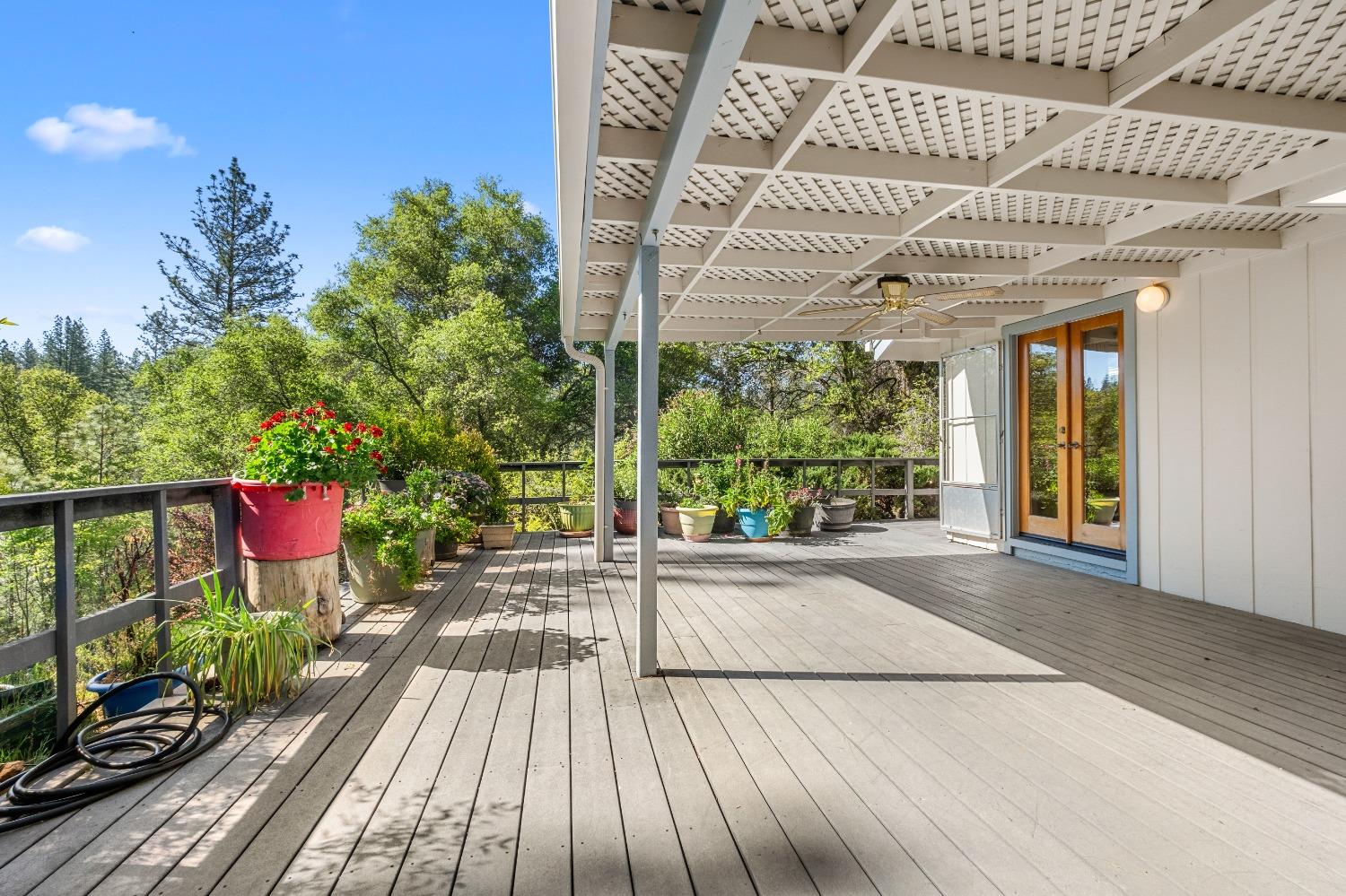 Detail Gallery Image 18 of 79 For 16080 Mount Whitney Dr, Fiddletown,  CA 95629 - 3 Beds | 2 Baths