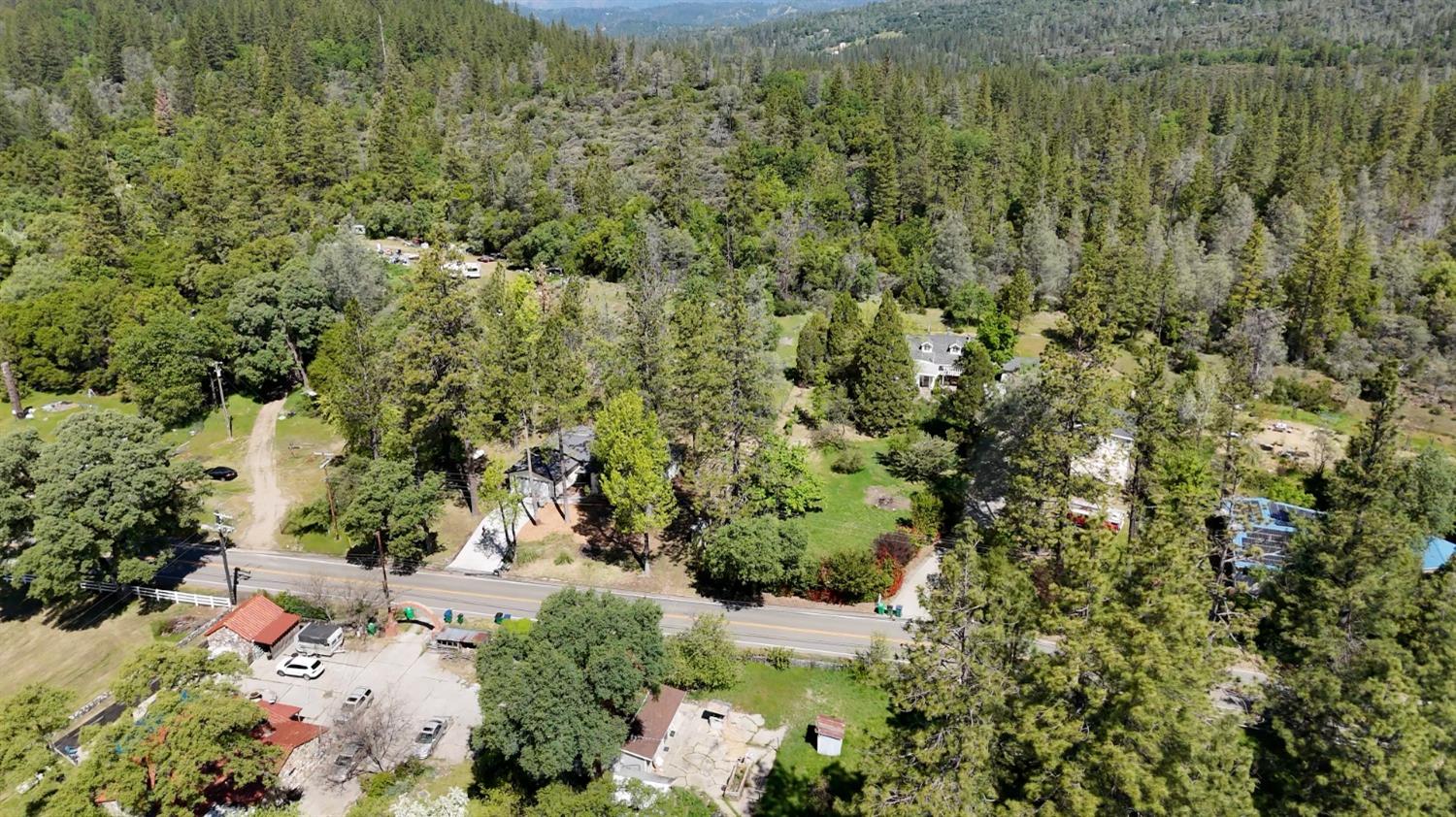 Newtown Road, Nevada City, California image 45