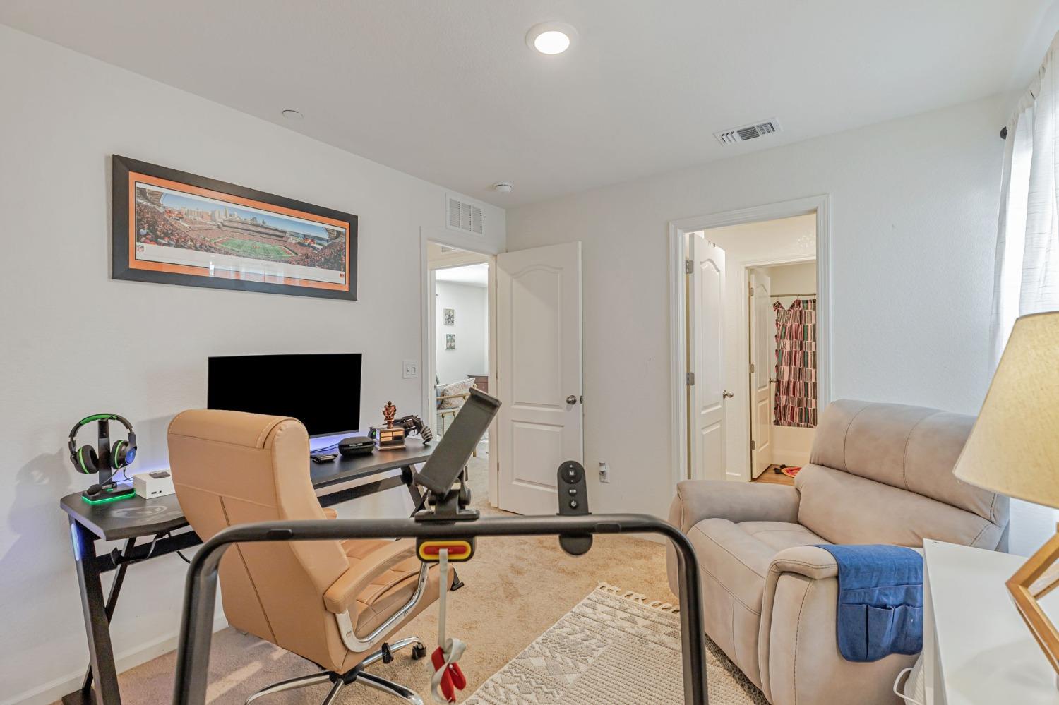 Brighton Court, Marysville, California image 17